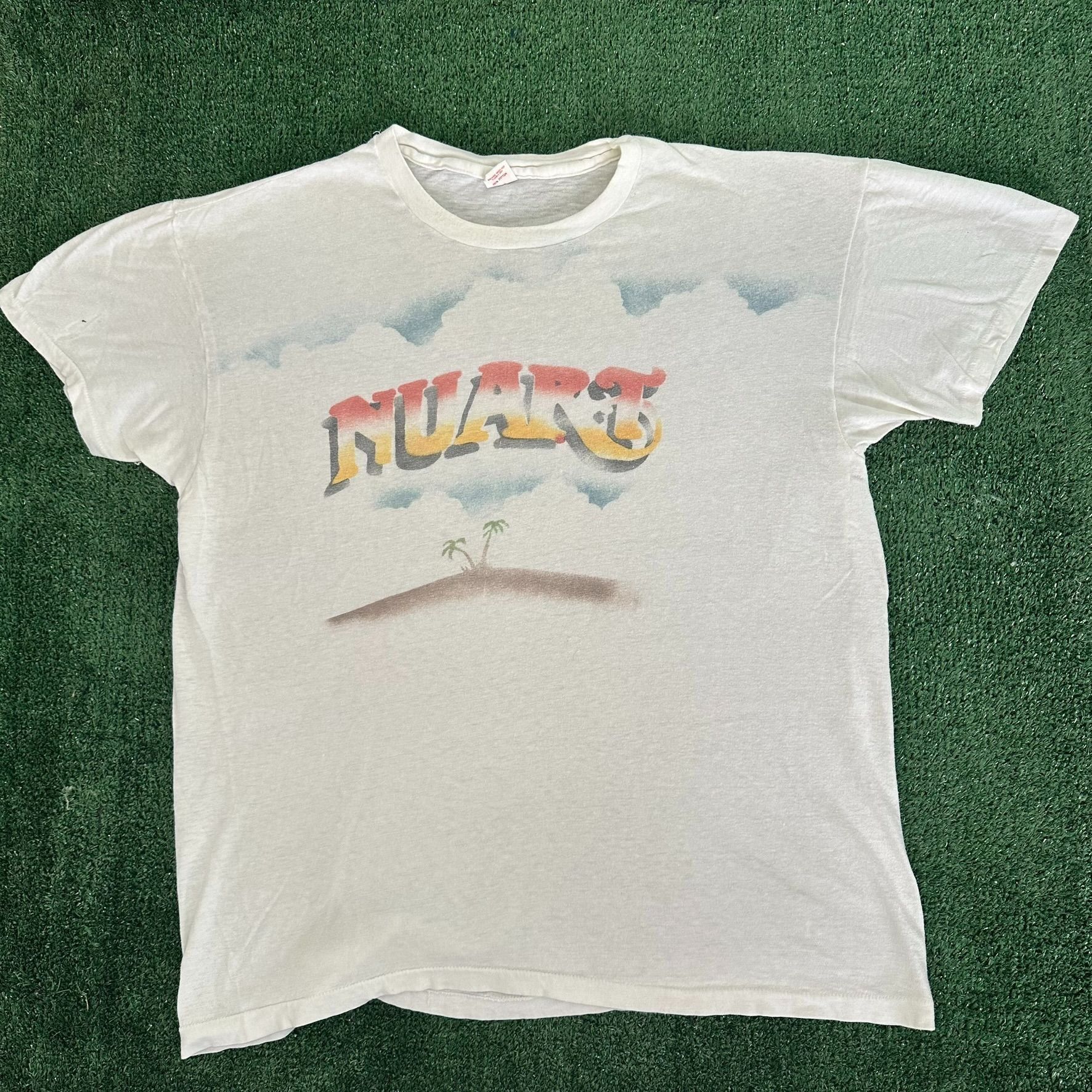 Hanes Vintage 70s Tropical Beach T-Shirt Single Stitch Surfer Tee Size US L / EU 52-54 / 3 - 1 Thumbnail