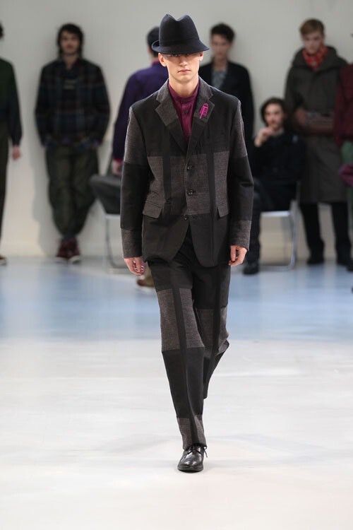 Issey Miyake issey miyake 2011 autumn winter collection Size US M / EU 48-50 / 2 - 1 Thumbnail