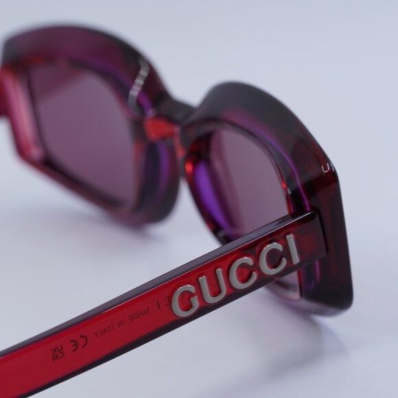 Gucci Gucci GG1719S 004 Sunglasses Transparent Red Geometric Frame Size ONE SIZE - 8 Thumbnail