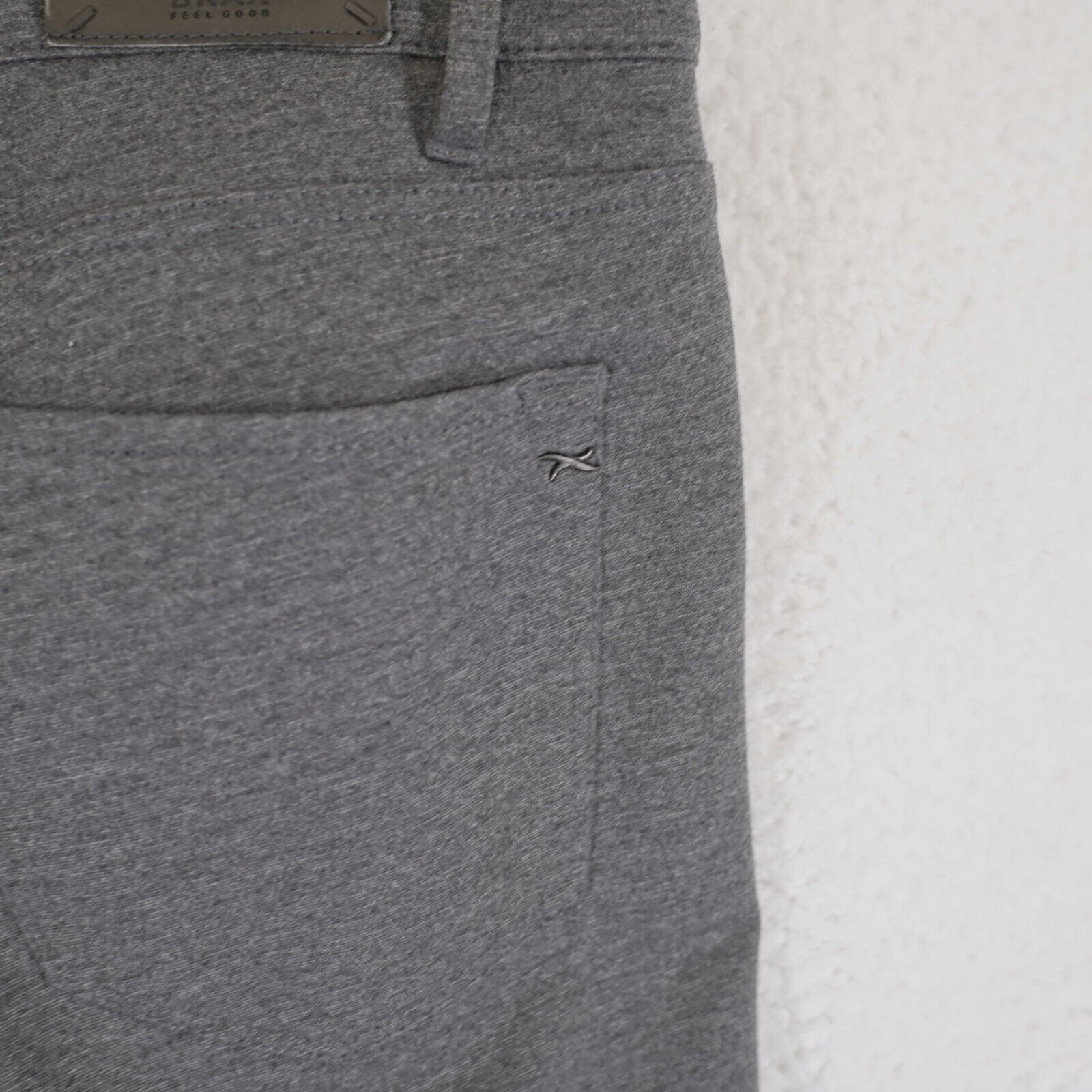 BRAX Brax Chuck Modern Fit Gray Soft Flannel Like Jeans 37/29 Mid Size US 37 - 4 Thumbnail