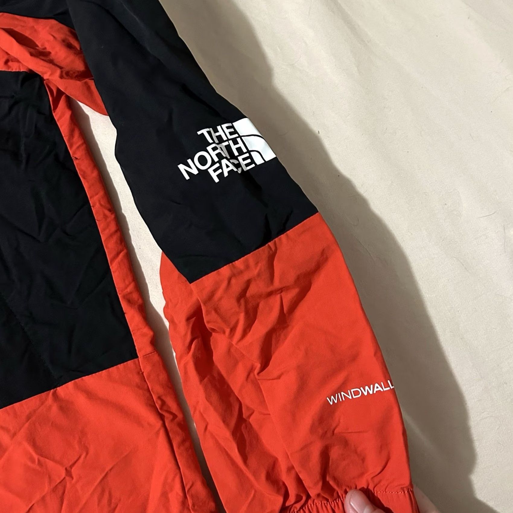The North Face The North Face Peril Wind Windwall Gorpcore Jacket Red M Men’s Medium Size Jacket Size US M / EU 48-50 / 2 - 5 Thumbnail