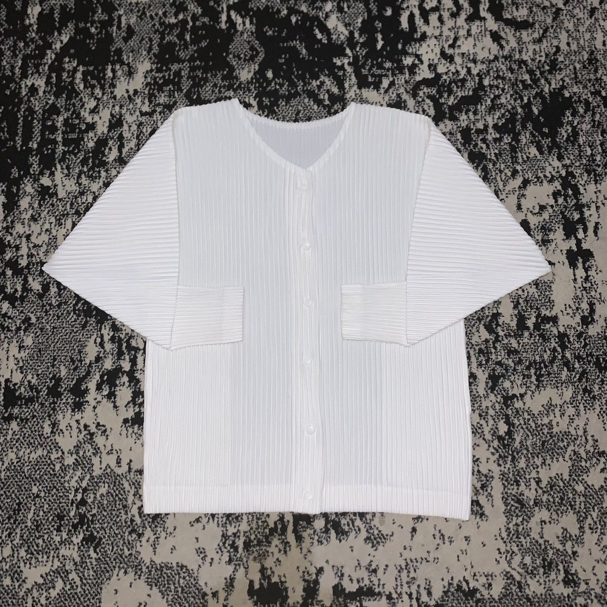 Homme Plisse Issey Miyake White Pleats Please Issey Miyake Snap Button Pleated Jacket Size M / US 6-8 / IT 42-44 - 1 Thumbnail