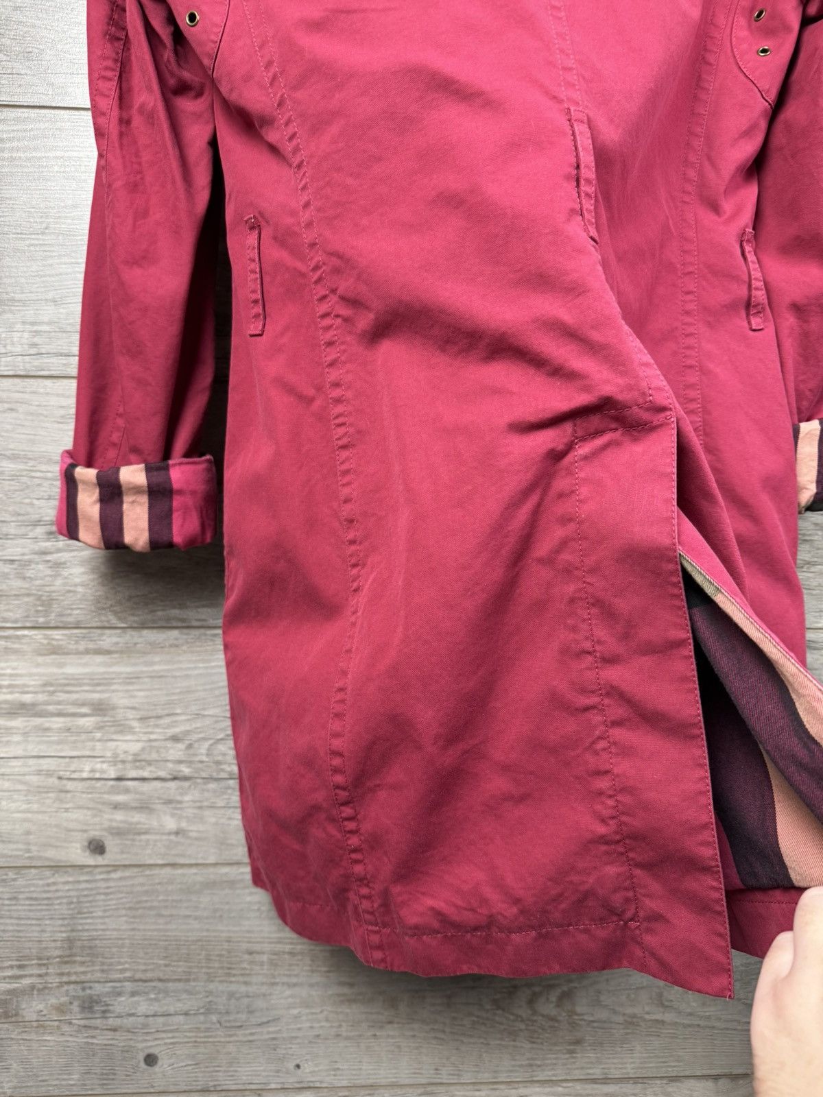 Burberry Burberry Brit Trench Vintage coat with checkered lining Size M / US 6-8 / IT 42-44 - 17 Thumbnail