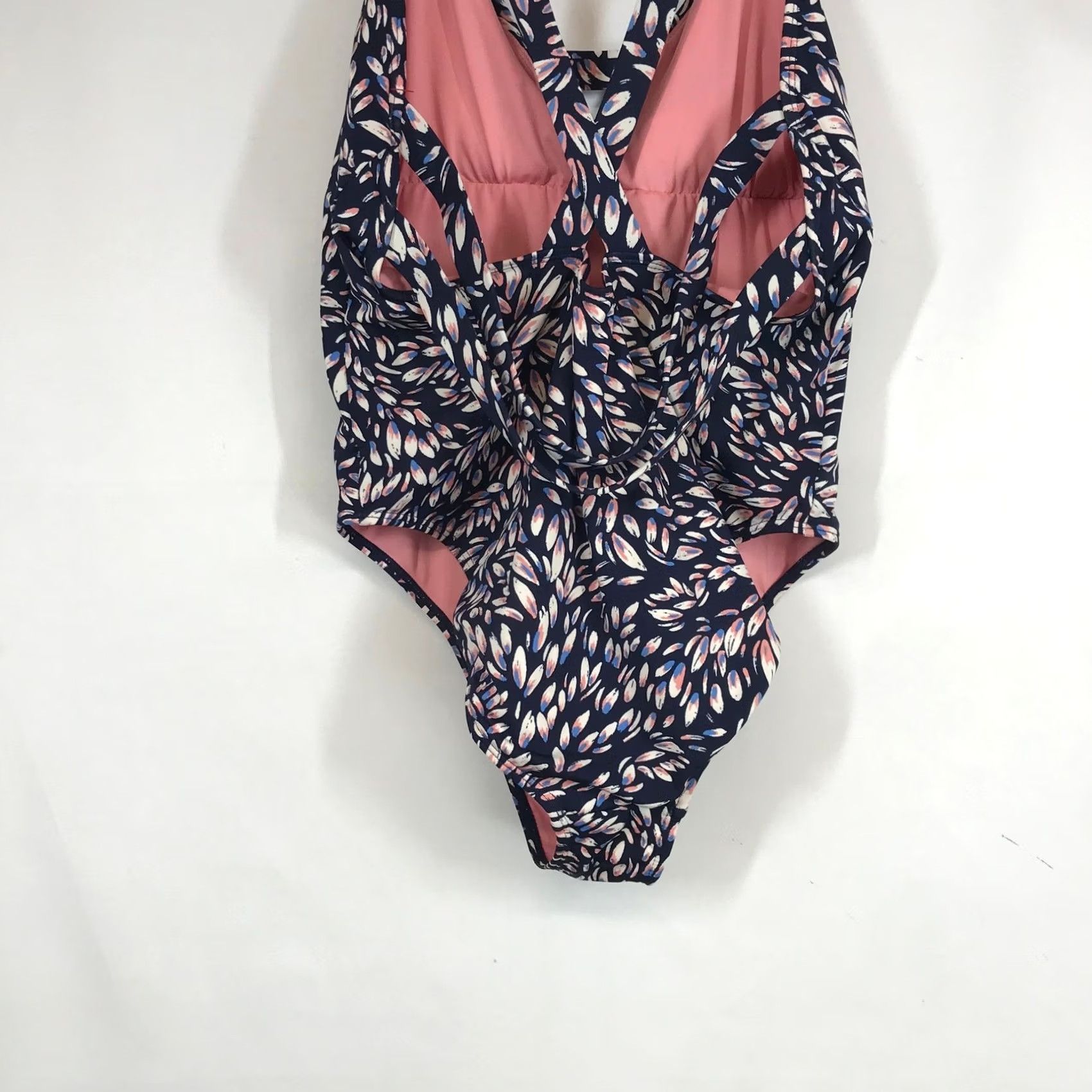 Vintage VINTAGE Carve Designs Womens XL Navy Blue Leaf Print V-Neck Strappy Back Swimsuit Size ONE SIZE - 6 Thumbnail