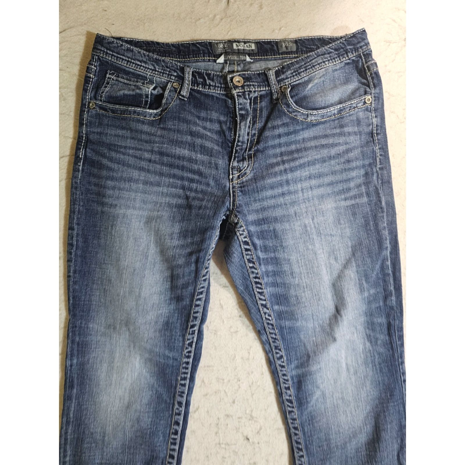 Vintage BKE Nolan Jeans Men's Size 36S 36x28 Straight Leg Medium Blue Wash Stretch Denim Regular Waist 36 Size US 36 / EU 52 - 6 Thumbnail