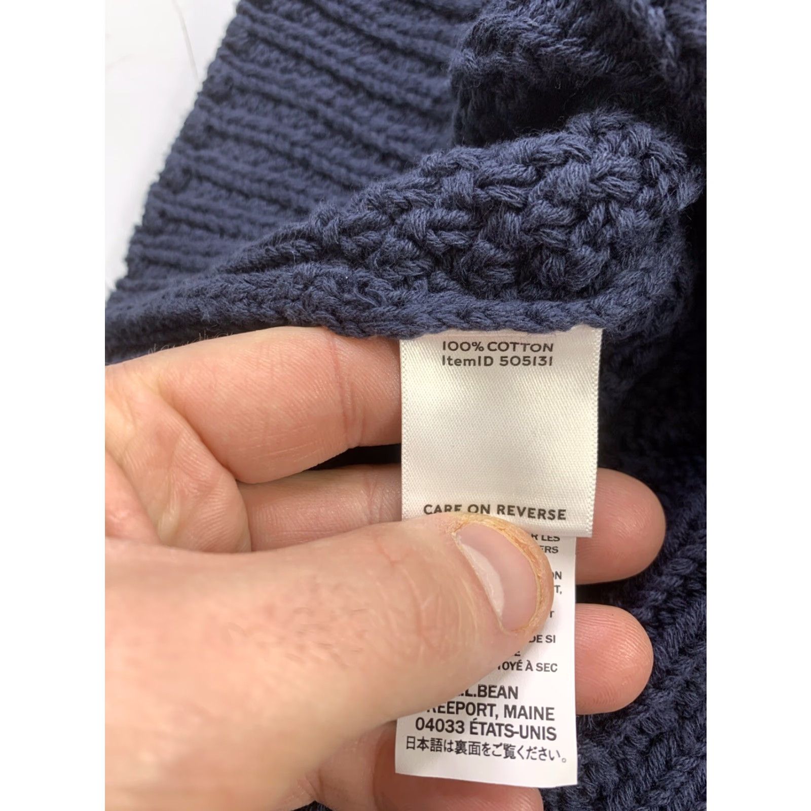 Vintage VINTAGE NWT LL Bean Women's Signature Cotton Fisherman Sweater, V-Neck Tunic Navy Blue Size XS / US 0-2 / IT 36-38 - 4 Thumbnail