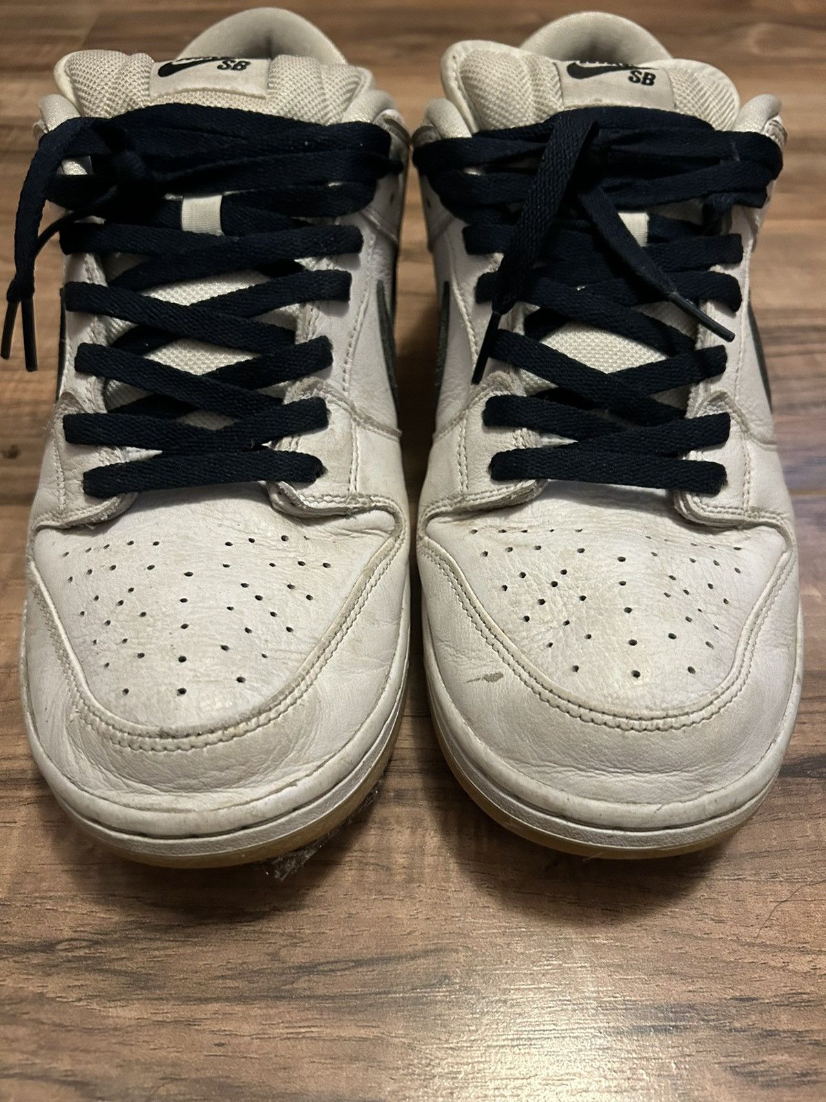 Nike Nike sb dunk low white gum Size US 12 / EU 45 - 4 Thumbnail