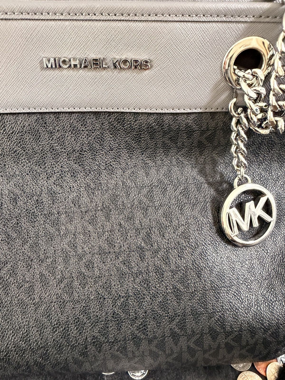 Michael Kors KORS Michael Kors Black Tote with Chain Straps Size ONE SIZE - 5 Thumbnail