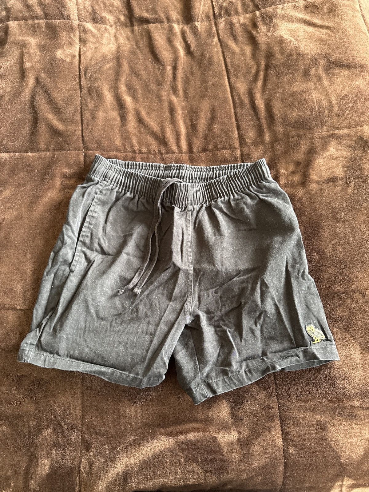 October's Very Own OVO Essentials Shorts Size US 28 / EU 44 - 1 Thumbnail