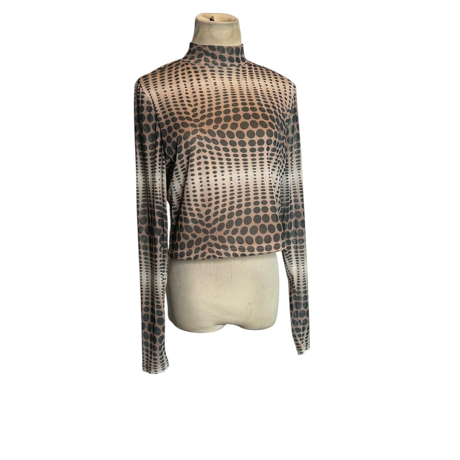 Forever 21 Forever 21 beige black polka dots long sleeves size 0X Size XS / US 0-2 / IT 36-38 - 8 Thumbnail