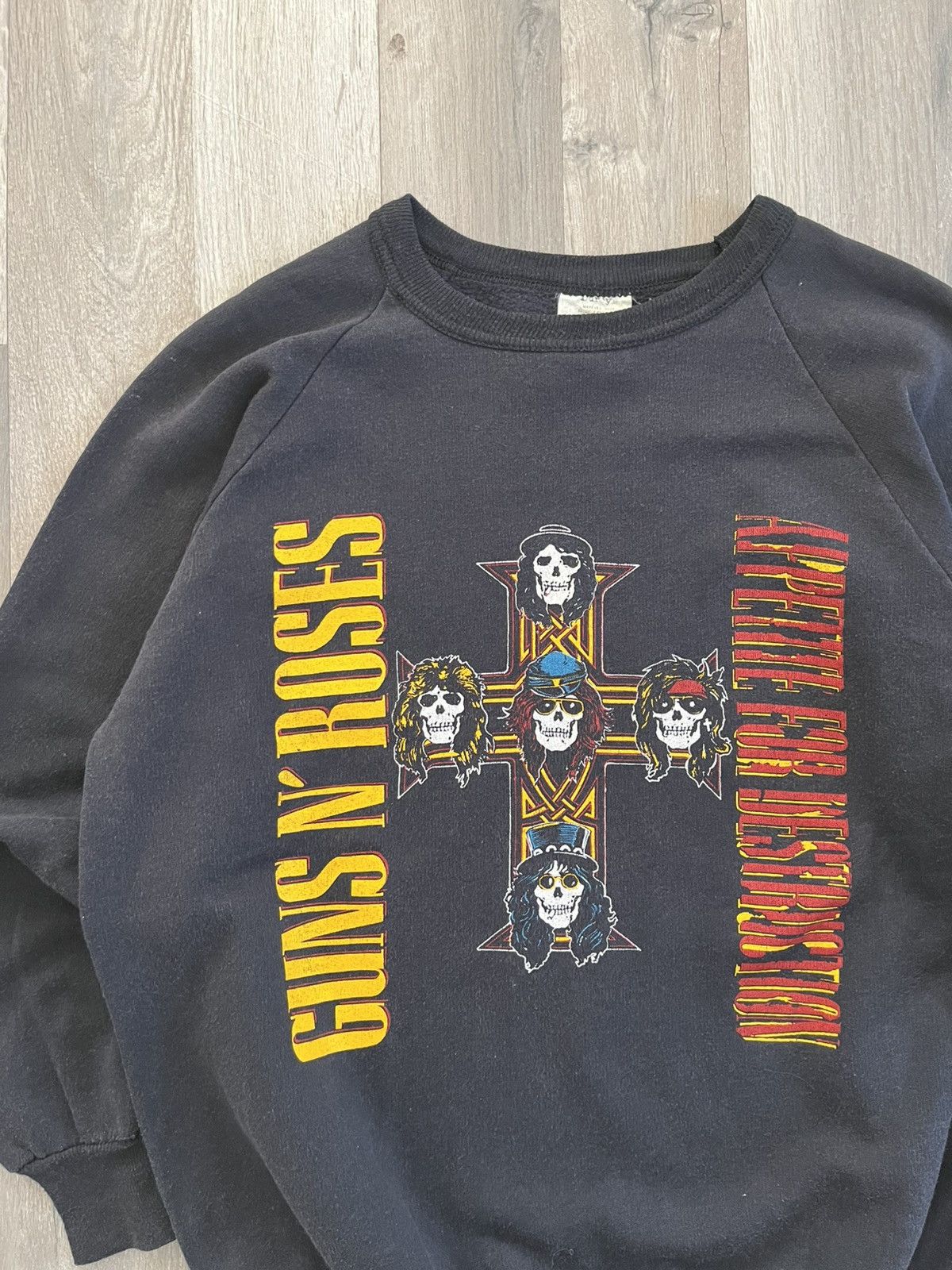 Guns N' Roses 80s Guns n Roses Appetite for Destruction Crewneck Size US S / EU 44-46 / 1 - 3 Thumbnail