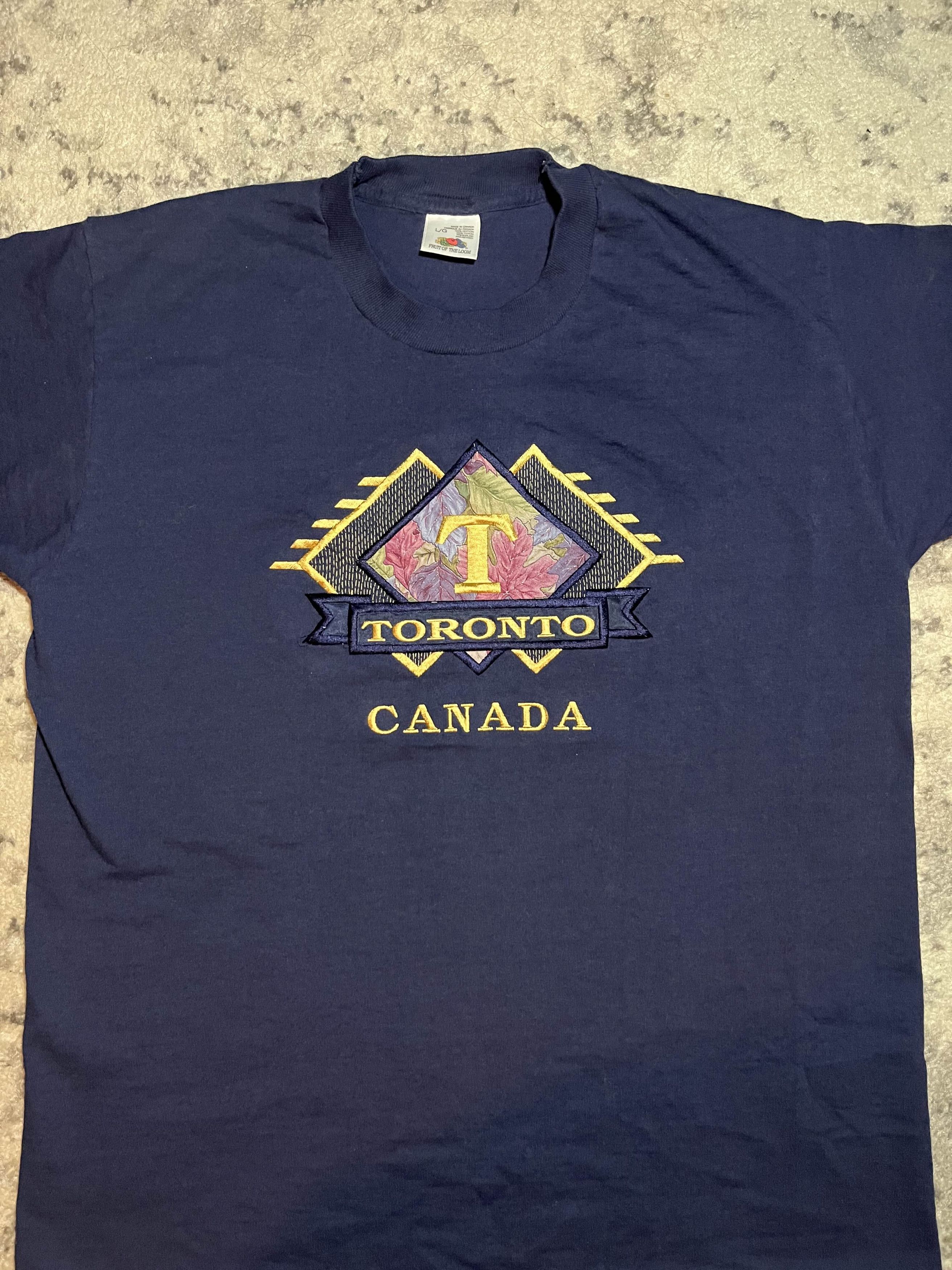 Vintage Vintage 90s Toronto Canada Embroidered Shirt Size US L / EU 52-54 / 3 - 3 Thumbnail