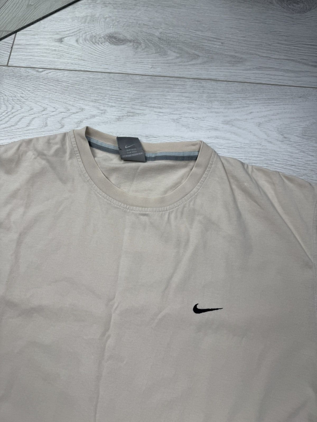 Nike × Vintage 90s Nike Swoosh Vintage Y2K Retro Tee T-Shirt Size US XL / EU 56 / 4 - 4 Thumbnail