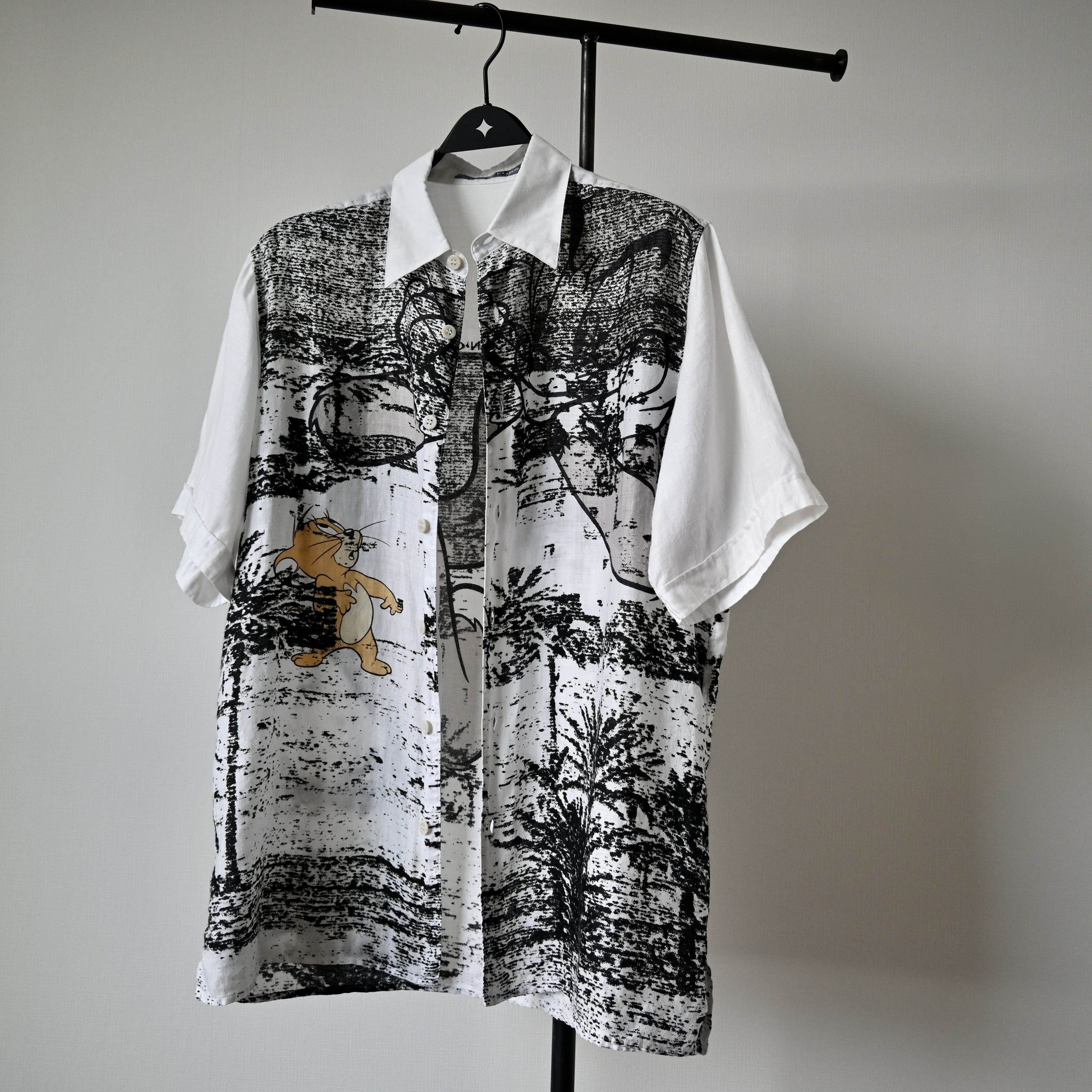 Japanese Brand 2000s GREEN CLUBS double silkscreened TOM&JERRY linen shirt Size US M / EU 48-50 / 2 - 17 Thumbnail
