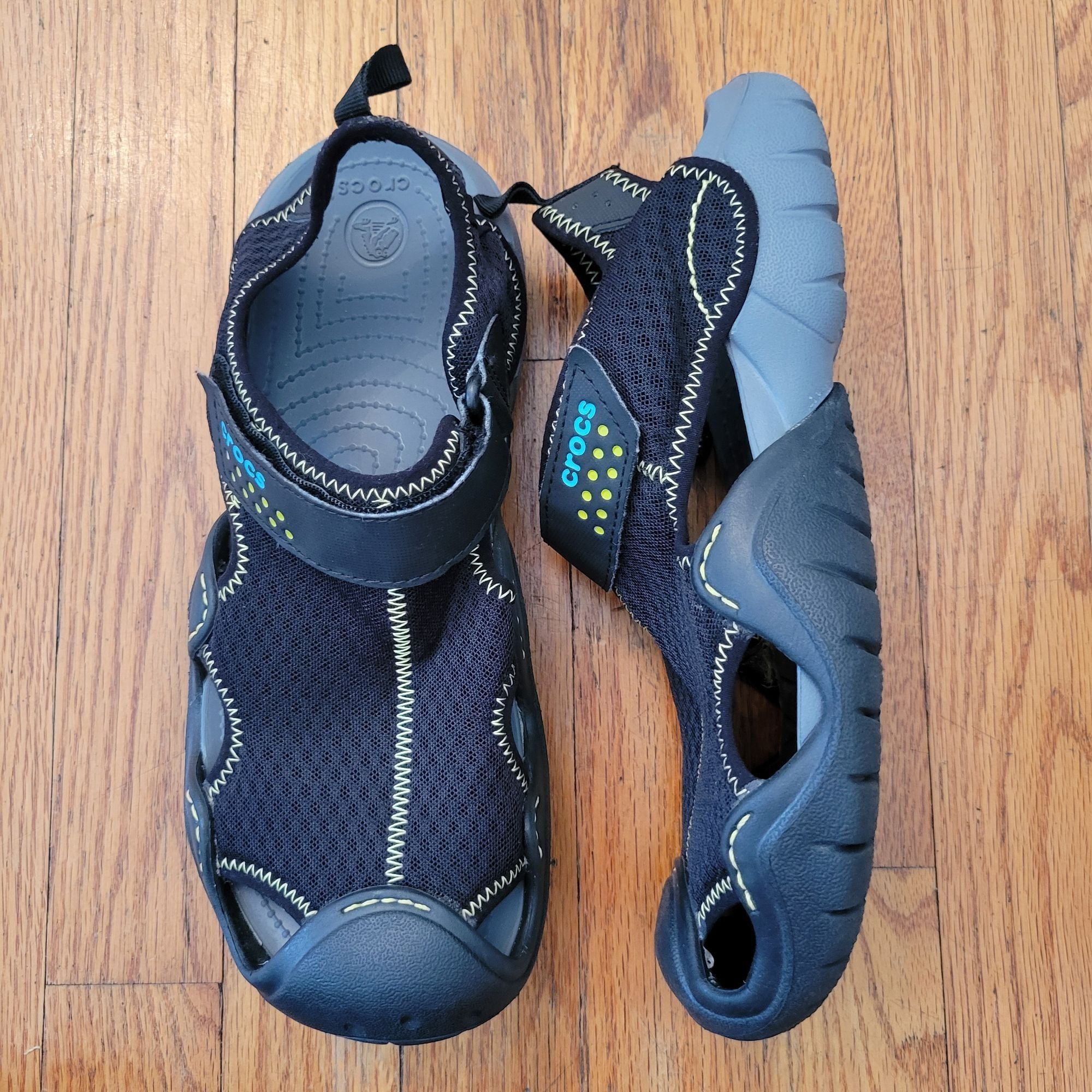 Crocs Crocs Swiftwater Mesh Water Sandals 8 Black Deck Shoes Beach Size US 8 / EU 41 - 1 Thumbnail