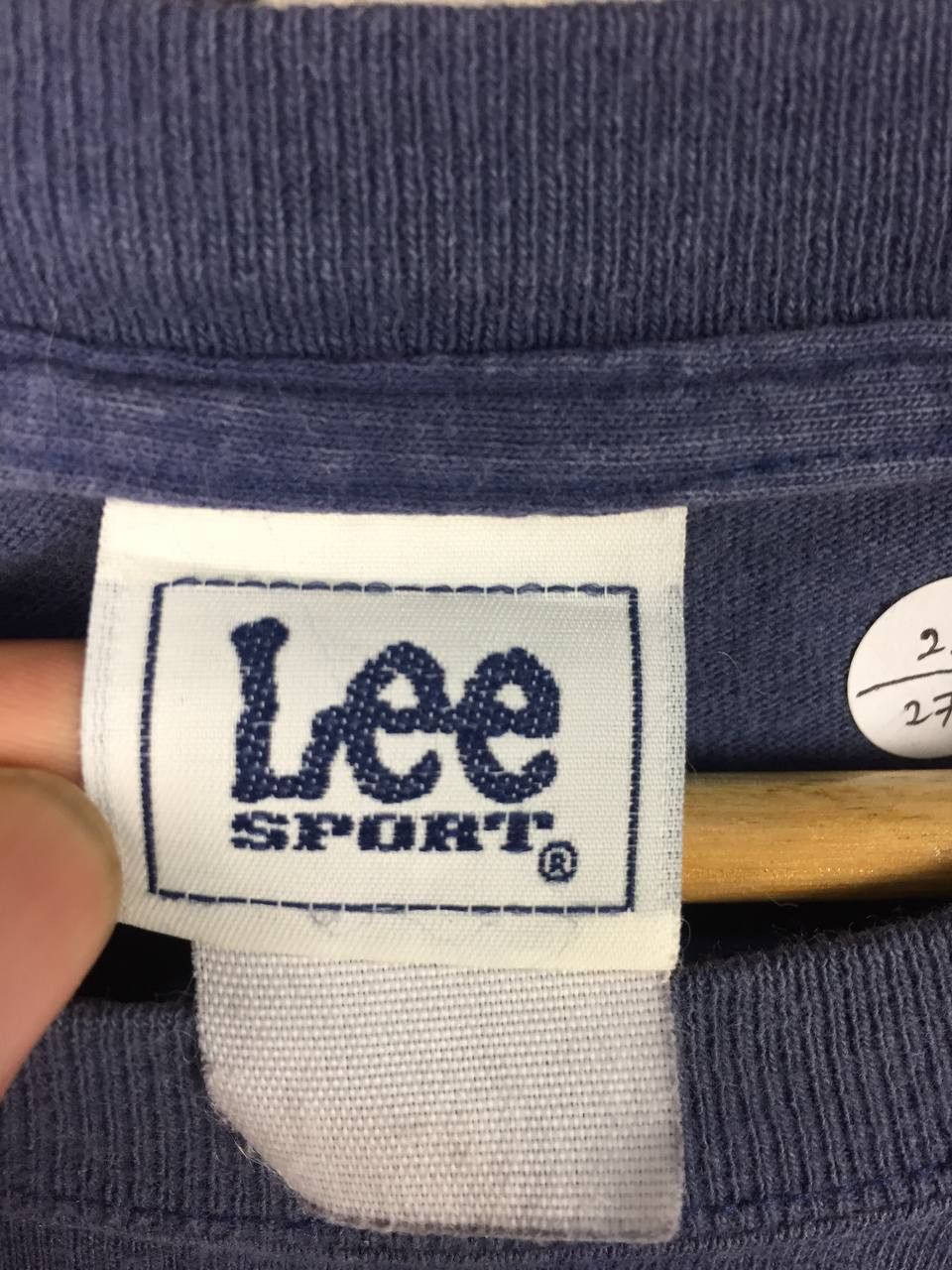 MLB Vtg 2005 San Diego Padres Tee Lee Sport MLB Faded Navy Blue Size US L / EU 52-54 / 3 - 9 Thumbnail