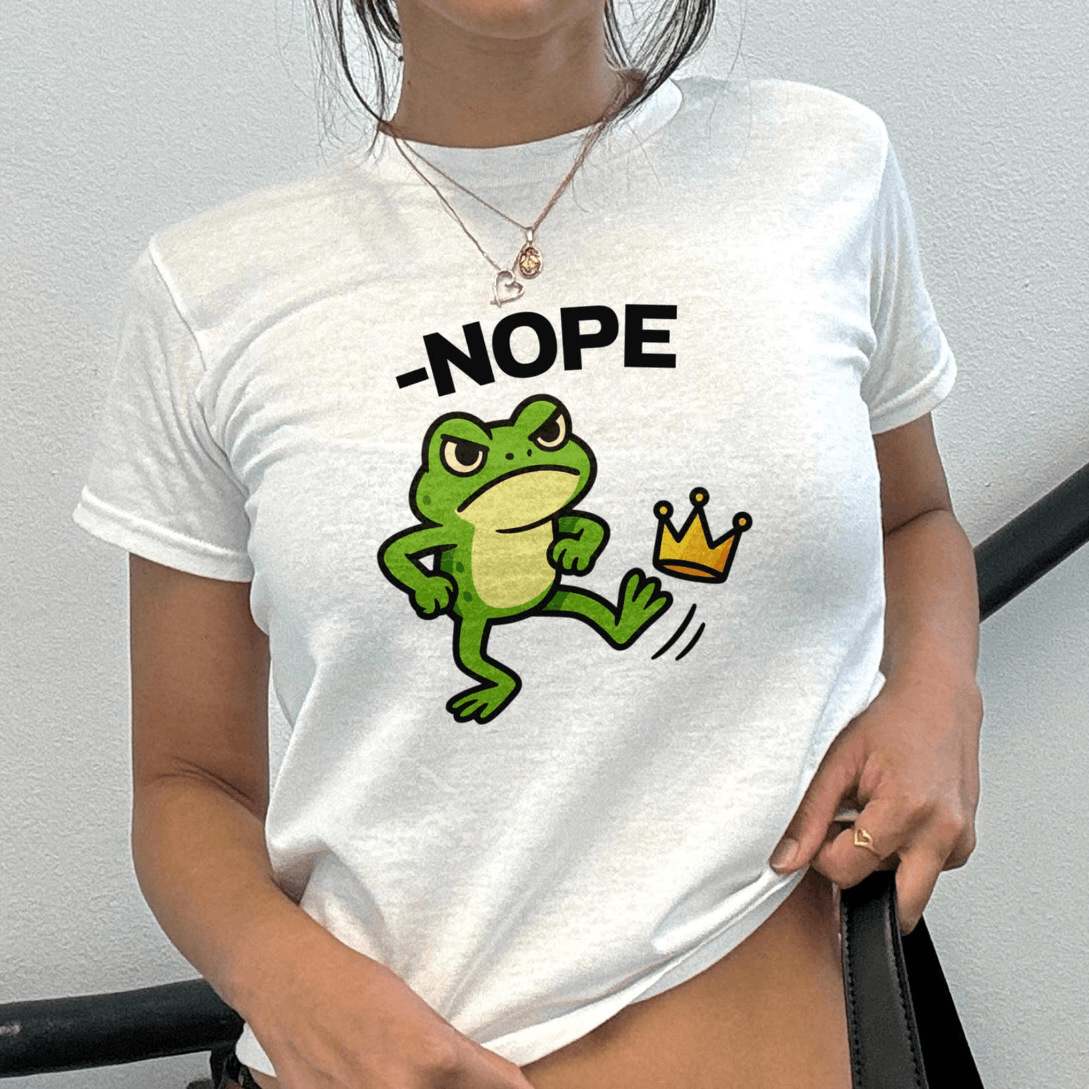 Other No Kings Baby Tee – Retro Y2K Graphic Tee Size S / US 4 / IT 40 - 1 Thumbnail