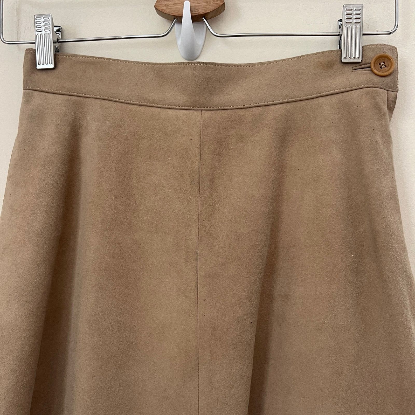 Loewe LOEWE Classic A Line Suede Tan Skirt Size 38 (XS / 0-2 US) Size 24" / US 00 / IT 34 - 2 Thumbnail