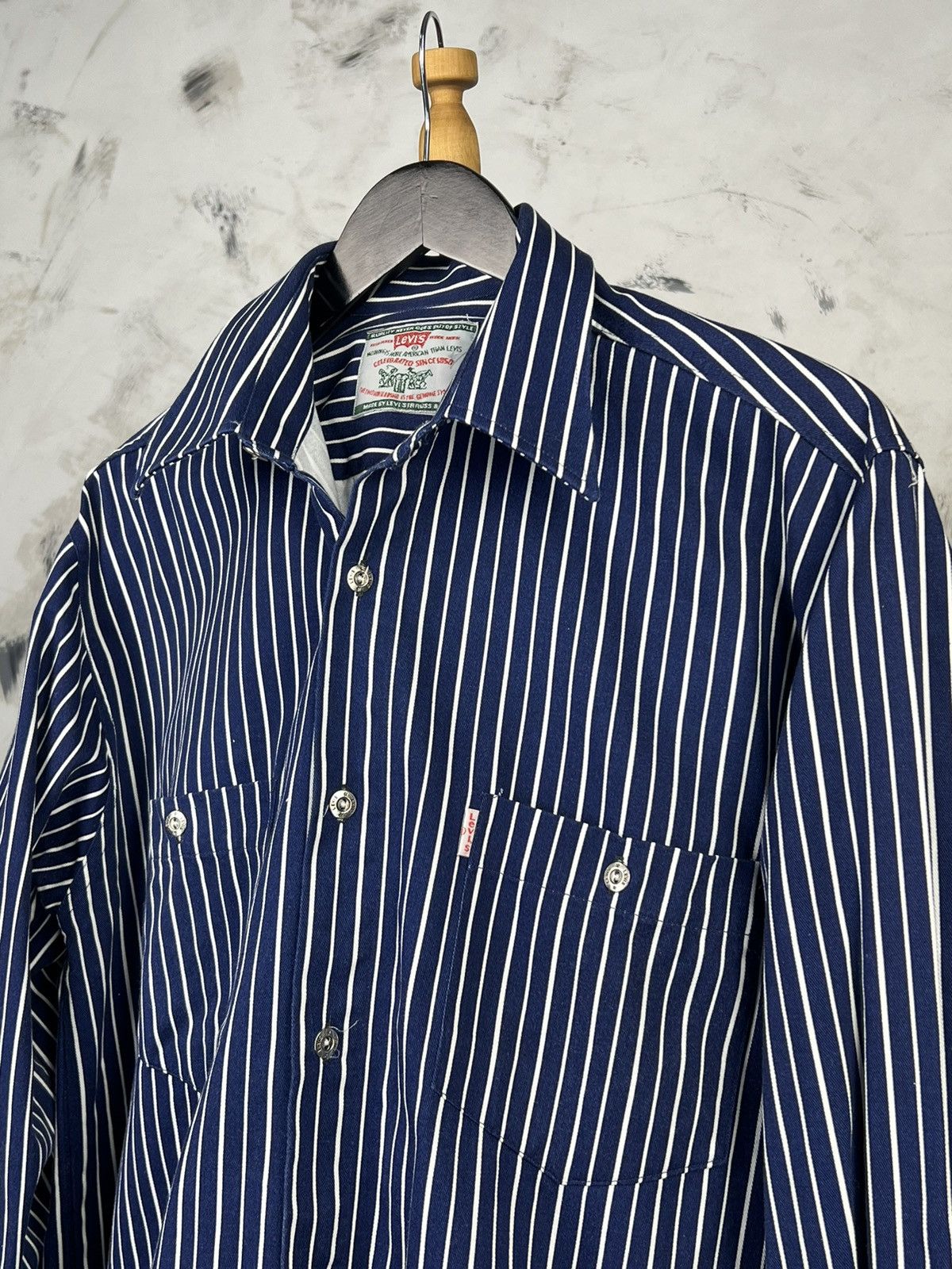 Levi's Vintage Levi’s Pinstripe Button Up Shirt Size L - XL Size US L / EU 52-54 / 3 - 3 Thumbnail