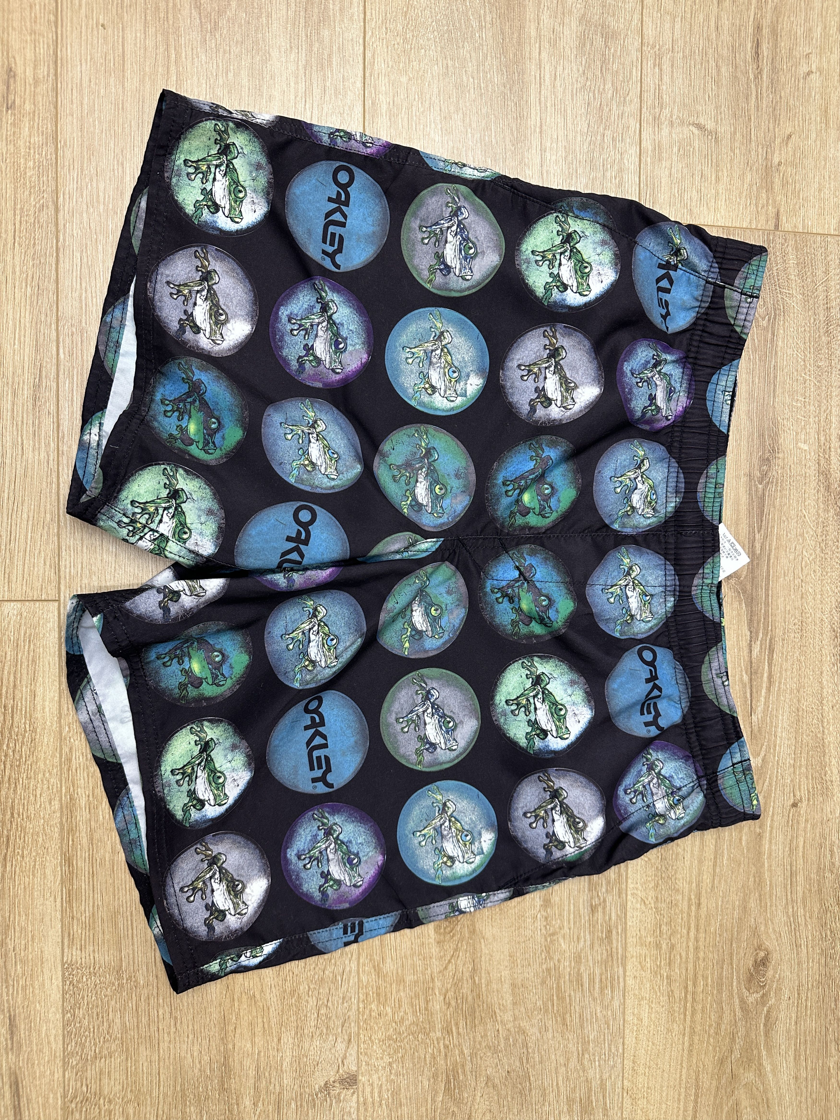 Oakley Oakley Frog Print Swim Shorts Polyester Size 30 Beach Swim Size US 32 / EU 48 - 6 Thumbnail