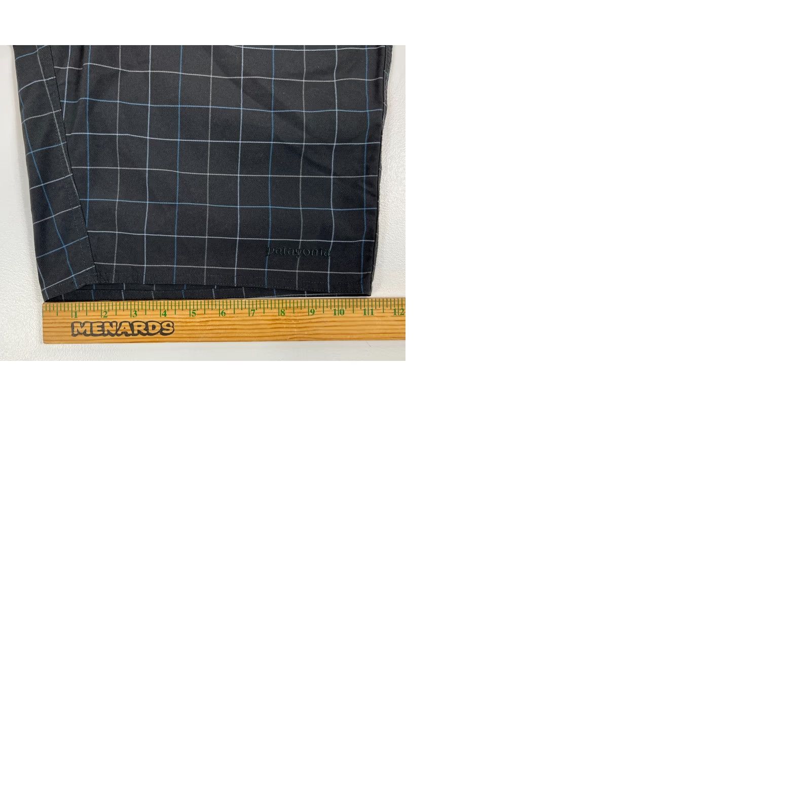 Patagonia Patagonia Men's Shorts Windowpane 33 Waist 10.5in Inseam Charcoal/Black Pockets Lightweight Casual Travel Chino Outdoor Polyester Nylon Size US 33 - 9 Thumbnail