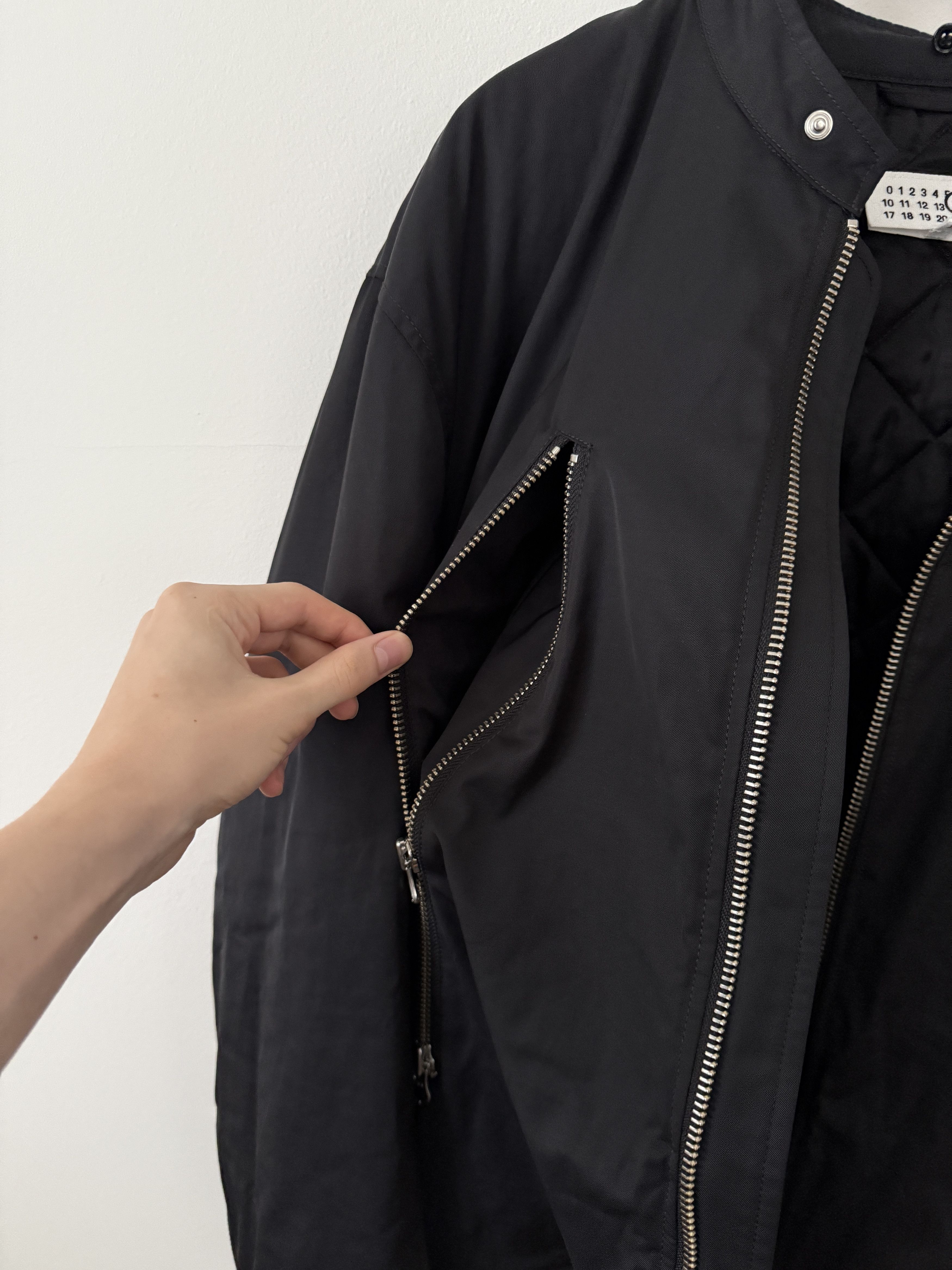 MM6 Hooded 5 Zip Bomber w/Scarf Size US M / EU 48-50 / 2 - 15 Thumbnail
