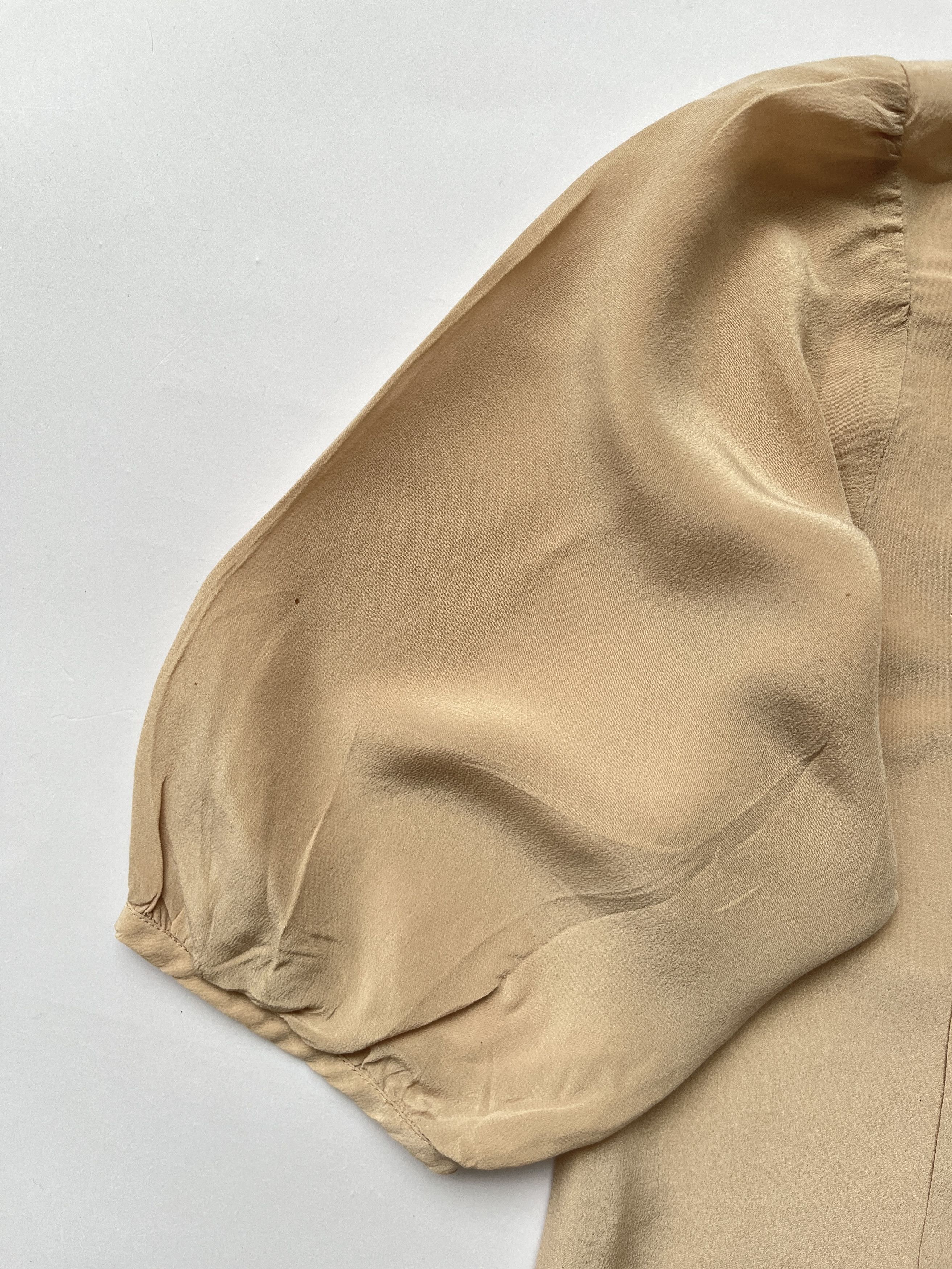 Miu Miu ⚡️QUICK SALE⚡️Miu Miu Beige Short Sleeve Button Up Blouse Size M / US 6-8 / IT 42-44 - 9 Thumbnail