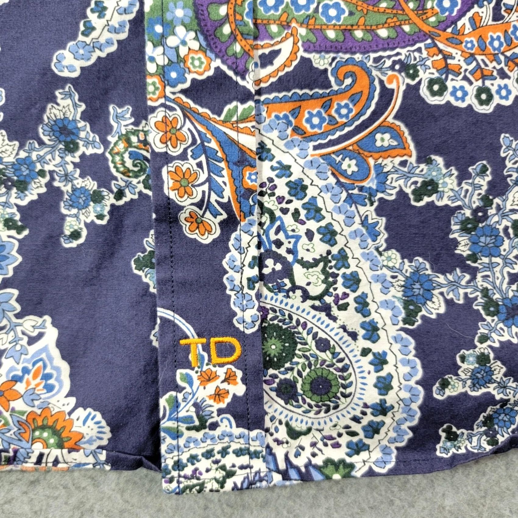 Vintage Thomas Dean Shirt Mens XL Blue Paisley Long Sleeve Contrast Cuff Button Front Size US XL / EU 56 / 4 - 2 Thumbnail