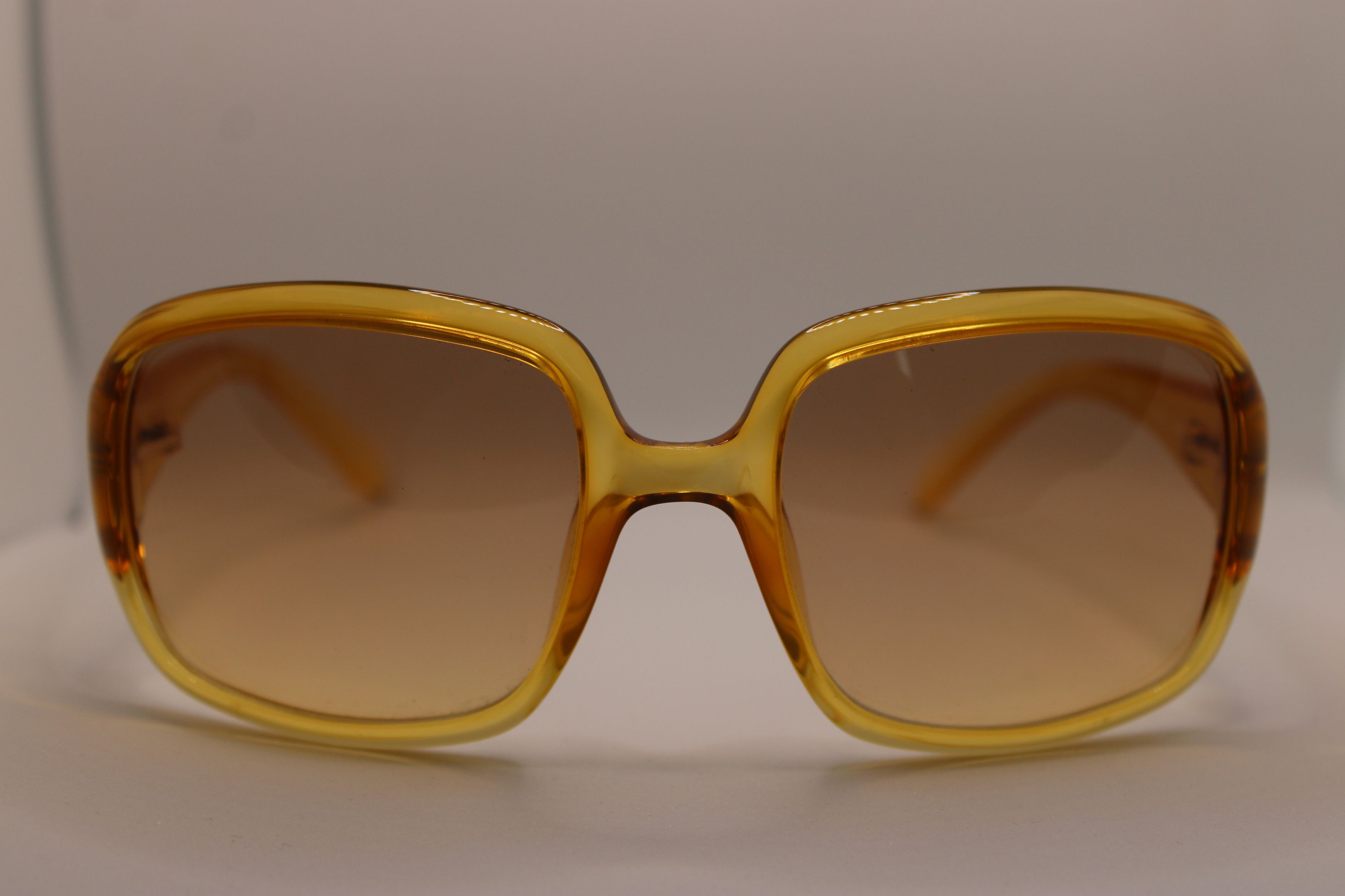 Gianfranco Ferre Fantastic Vtg. Gianfranco Ferre Yellow Sunglasses Size ONE SIZE - 1 Thumbnail