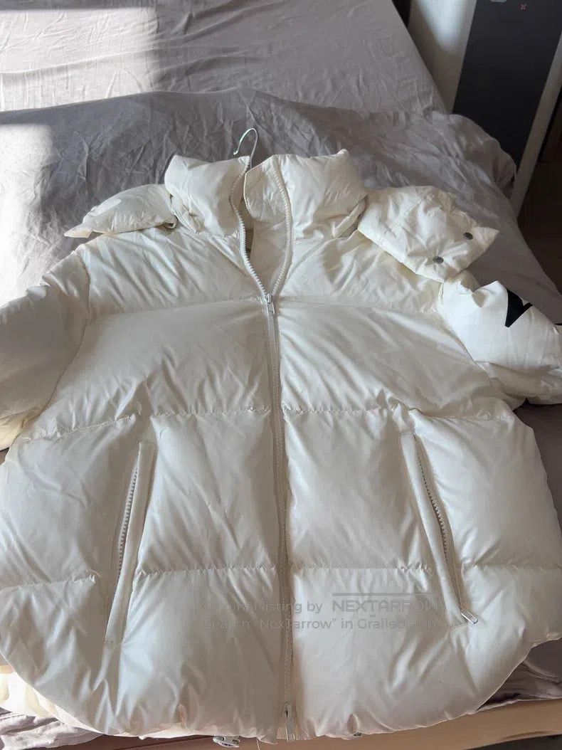 Valentino Valentino Down jacket Size M / US 6-8 / IT 42-44 - 1 Thumbnail