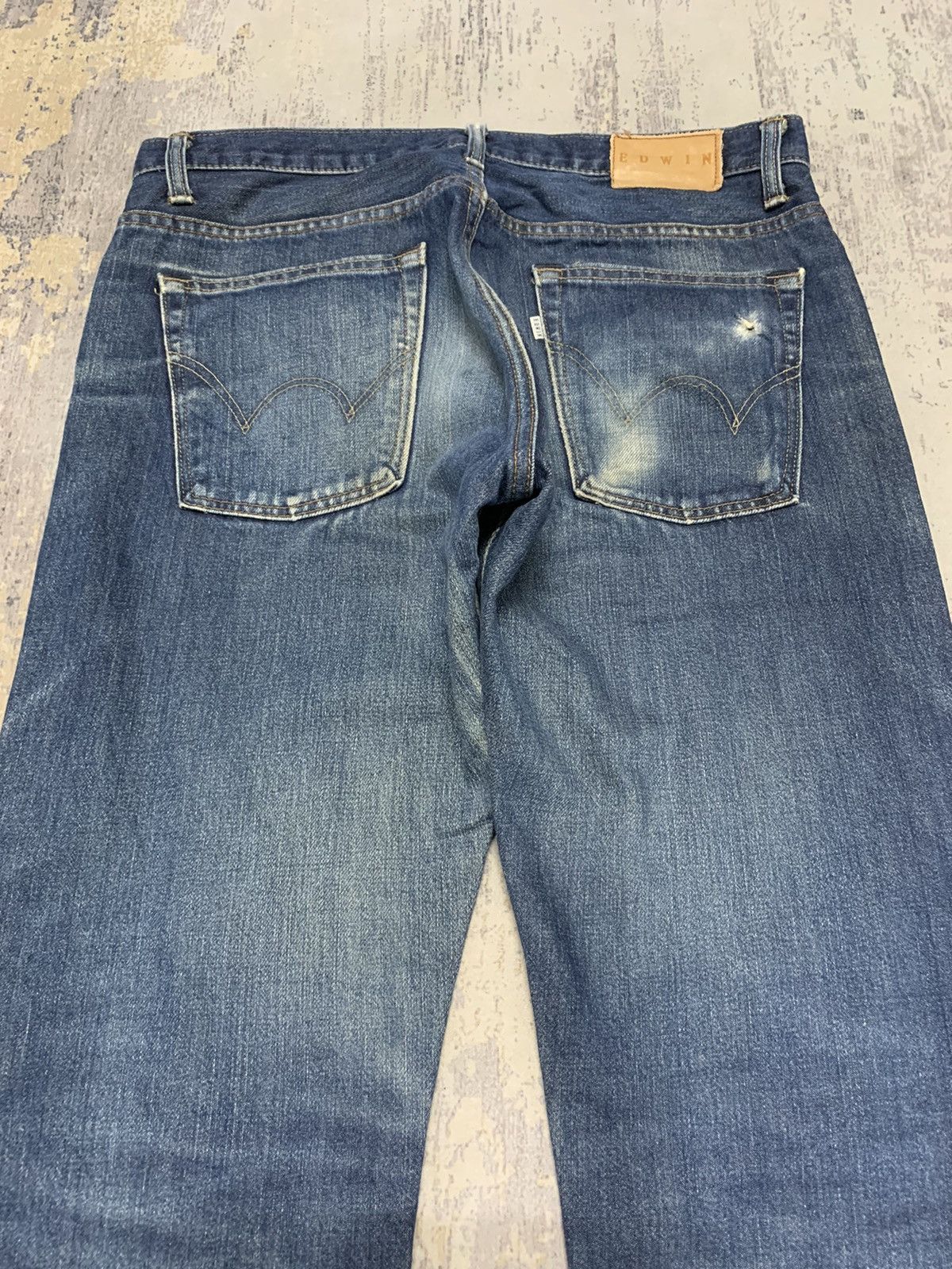 Japanese Brand Vintage Edwin Lot 503 Distressed Mud Wash Denim Jeans 32x28 Size US 32 / EU 48 - 13 Thumbnail