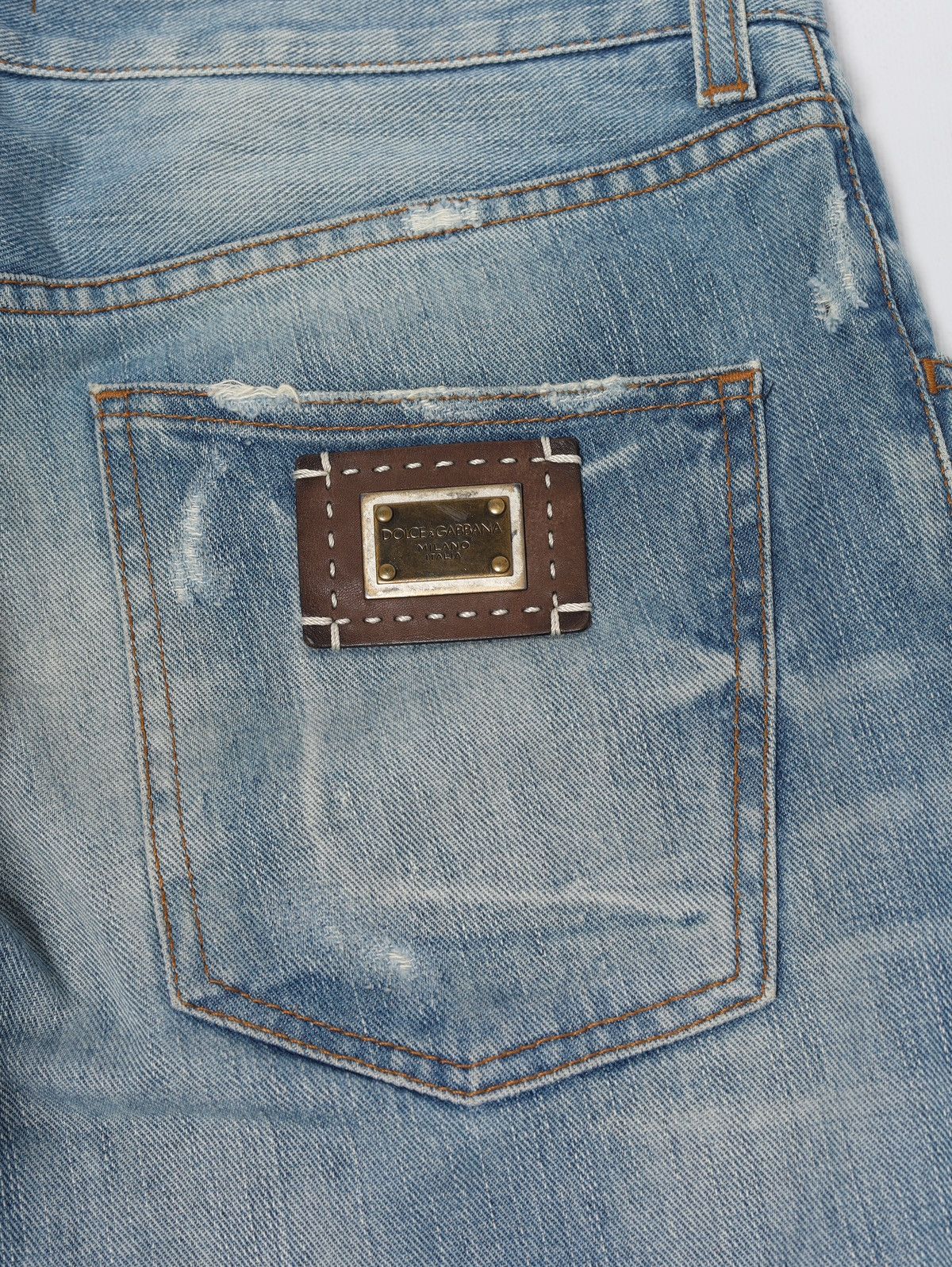 Dolce & Gabbana Dolce Gabbana Jeans Denim Pants Distressed Fade Metal Logo Size US 30 / EU 46 - 17 Thumbnail