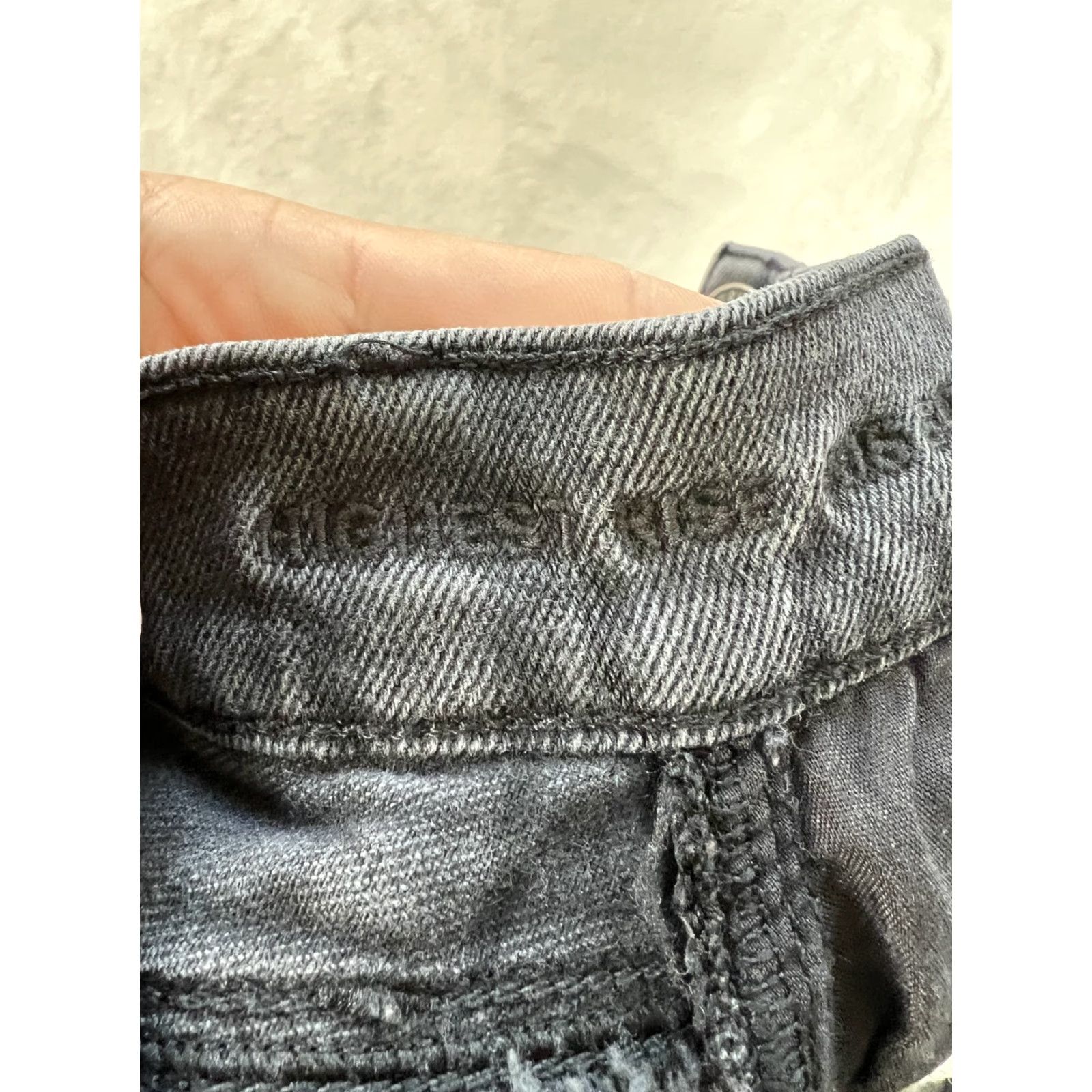 American Eagle Outfitters American Eagle Highest Rise 90s Boyfriend Jeans Womens 2 Charcoal Denim Jeans Size 26" / US 2 / IT 38 - 7 Thumbnail