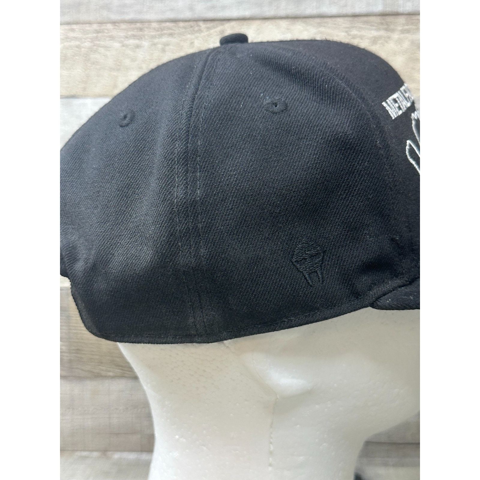 New Era Doom Metal Face Villain New Era Snapback 9Fifty 100% Wool Size ONE SIZE - 6 Thumbnail