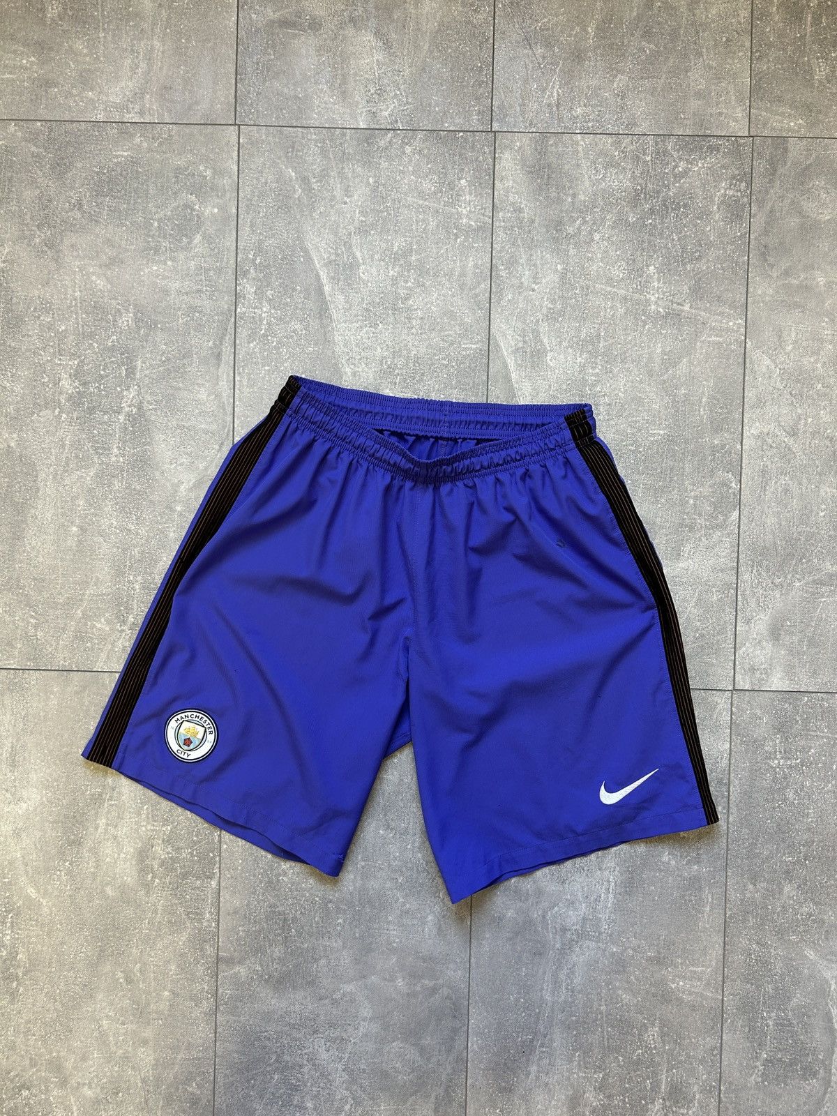 Nike × Vintage Mens Vintage Nike FC Manchester City Soccer Shorts football Size US 34 / EU 50 - 12 Thumbnail