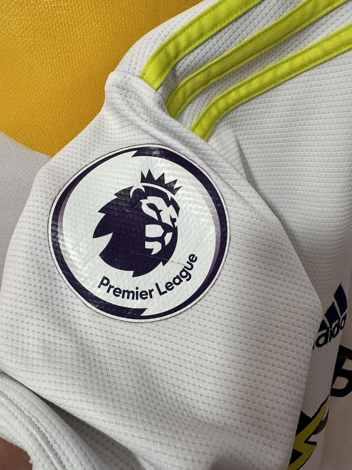 Adidas Adidas Leeds United Home Jersey 2021/2022 Size US L / EU 52-54 / 3 - 5 Thumbnail