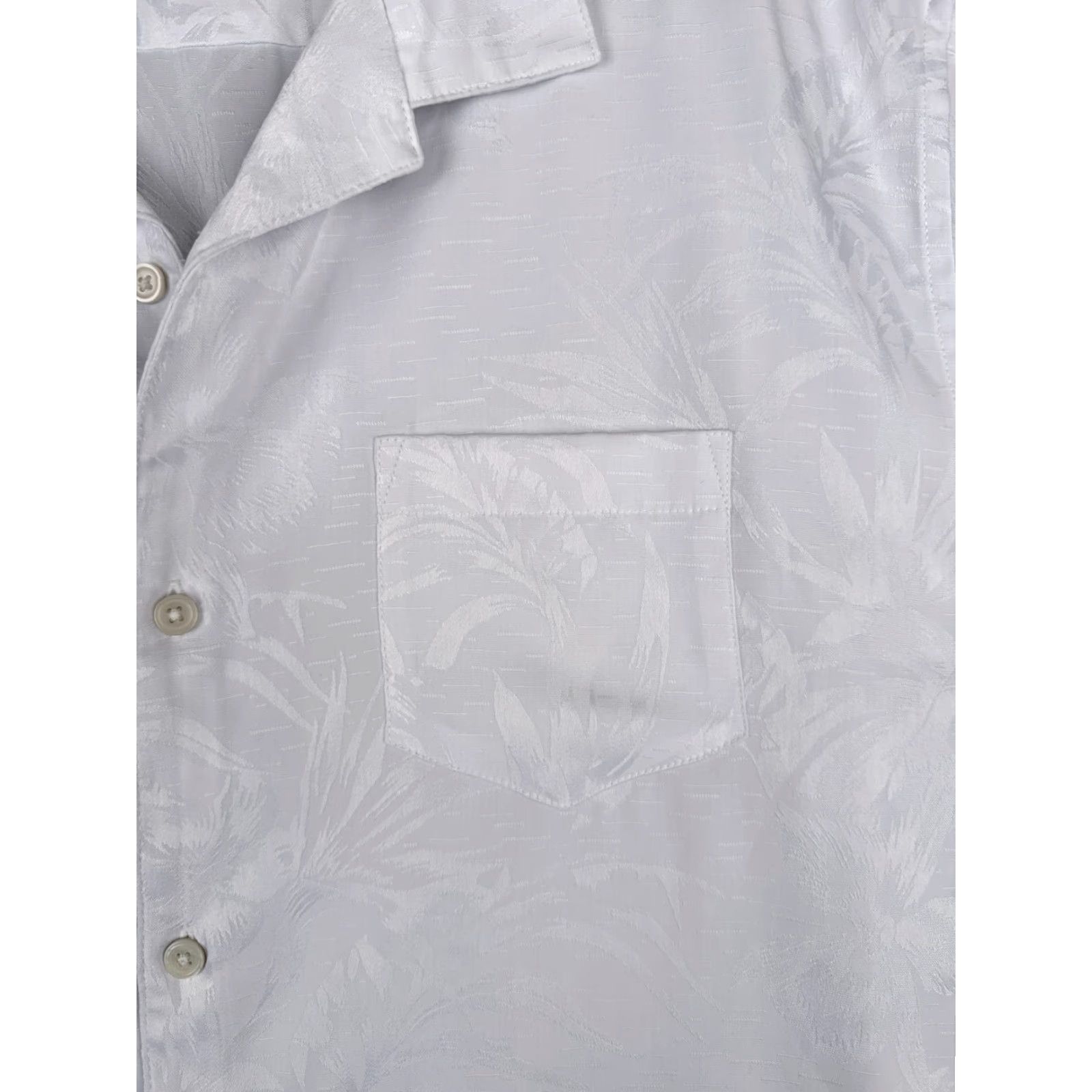 Cubavera Cubavera Shirt Men 2XL White Floral Hawaiian Rayon Blend Two Tone Short Sleeve Button-Up Casual Holiday Aloha Beach Vacation Mens Size US XXL / EU 58 / 5 - 6 Thumbnail