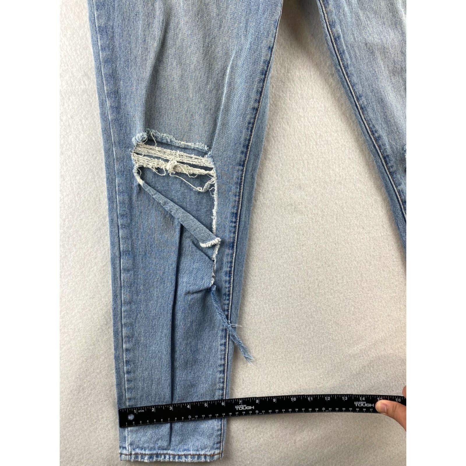 Billabong Billabong Jeans Womens 27 Blue Straight Distressed Ripped Denim Modern 27 in Blue Regular Size Womens Jeans Size 27" / US 4 / IT 40 - 6 Thumbnail