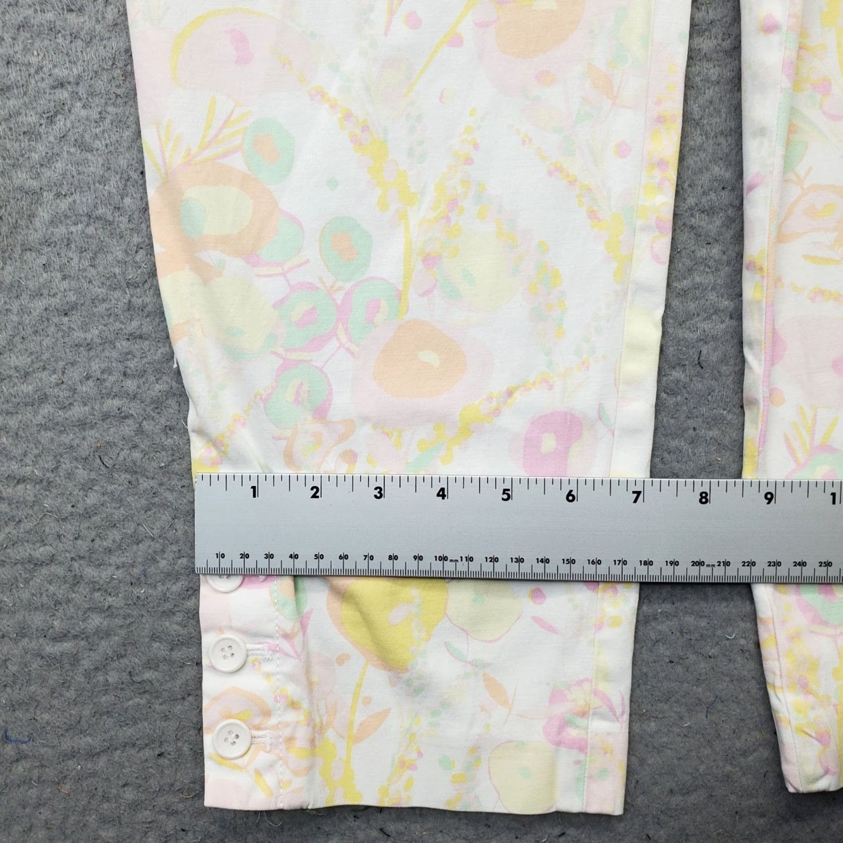 Talbots Talbots Perfect Crop Pants Women 10 Multi Floral Stretch Flat Front Ankle Button Pants Size 10 Women Floral Cropped Straight Front Button Size 32" / US 10 / IT 46 - 5 Thumbnail