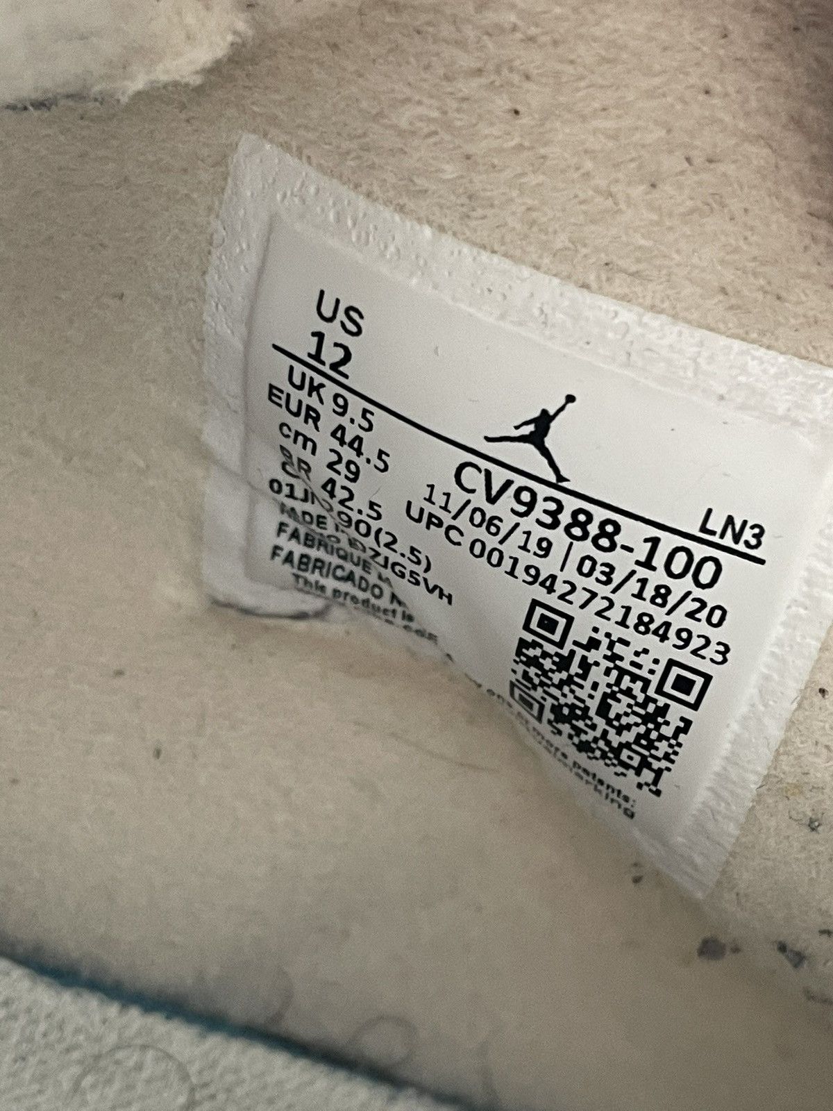 Jordan Brand × Off-White Air Jordan 4 x Off-White “Sail” (W) US 10.5 | EU 44.5 Size US 10.5 / EU 43-44 - 6 Thumbnail