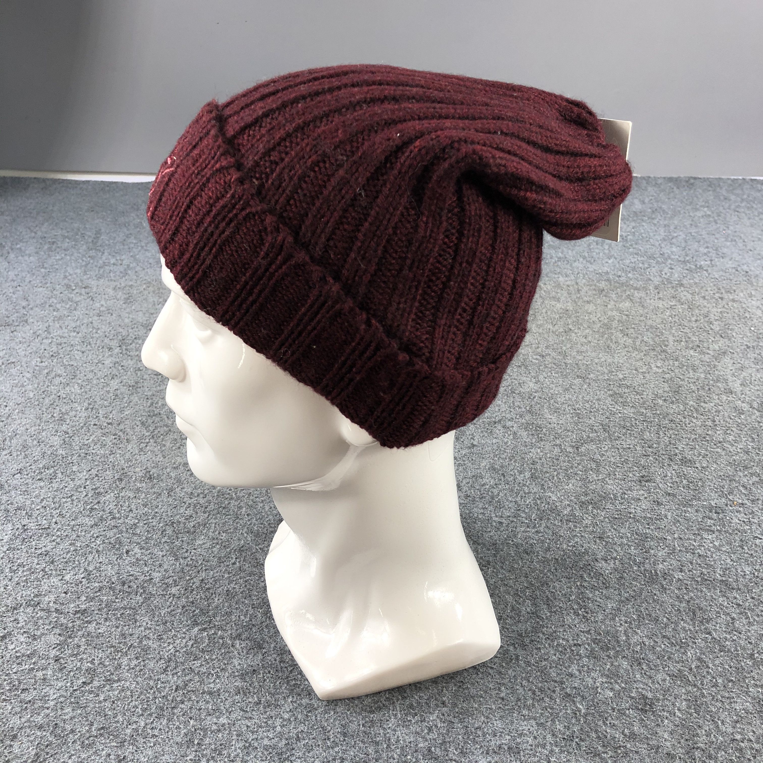 Opening Ceremony Opening Ceremony Cashmere Beanie Snowcap Snow Hat B466 Size ONE SIZE - 2 Thumbnail