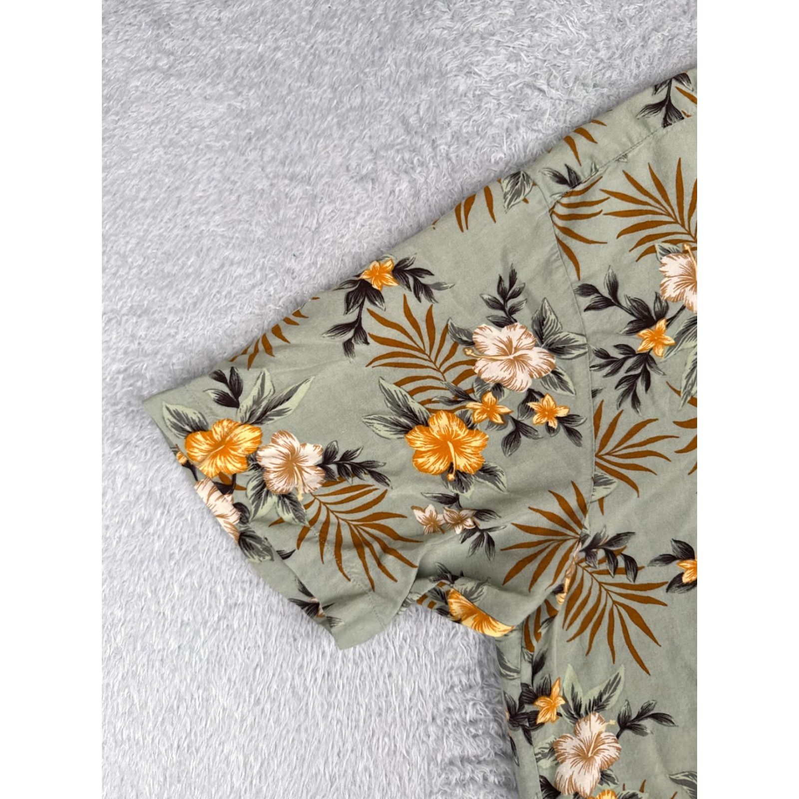 Vintage VINTAGE Knightsbridge Shirt Adult Large Gray Yellow Floral 100% Rayon Hawaiian Size US L / EU 52-54 / 3 - 3 Thumbnail