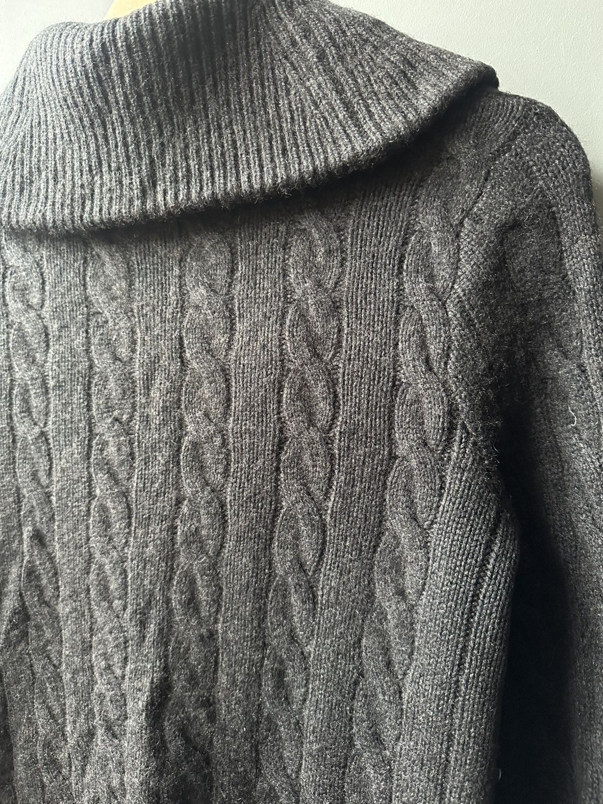 Ralph Lauren Ralph Lauren Cable Knit Cashmere Wool Cardigan Size M / US 6-8 / IT 42-44 - 7 Thumbnail
