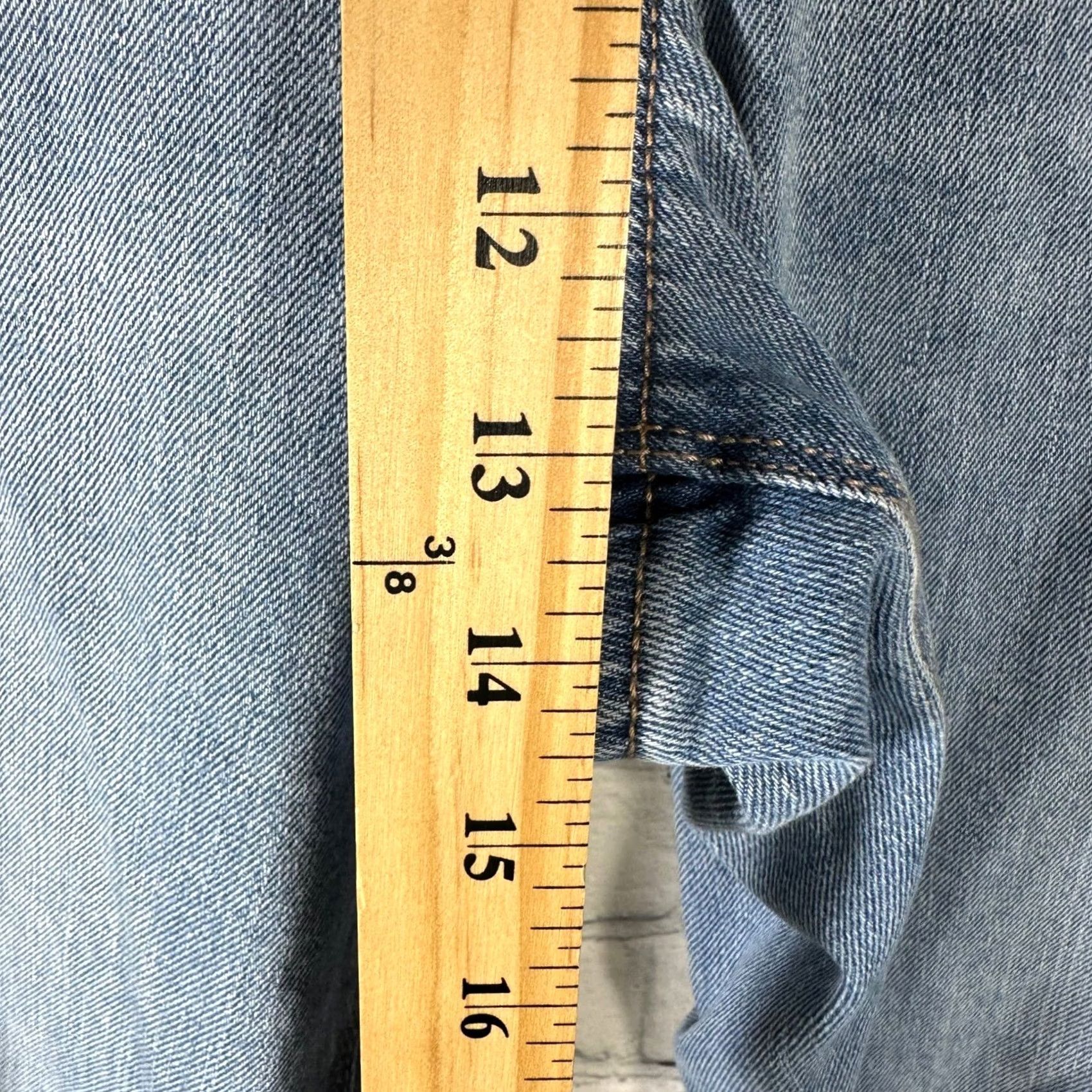 American Eagle Outfitters VINTAGE American Eagle Jeans Womens 18W High Rise Distressed Light Wash Denim 5-Pocket Size 40" / US 18 - 5 Thumbnail