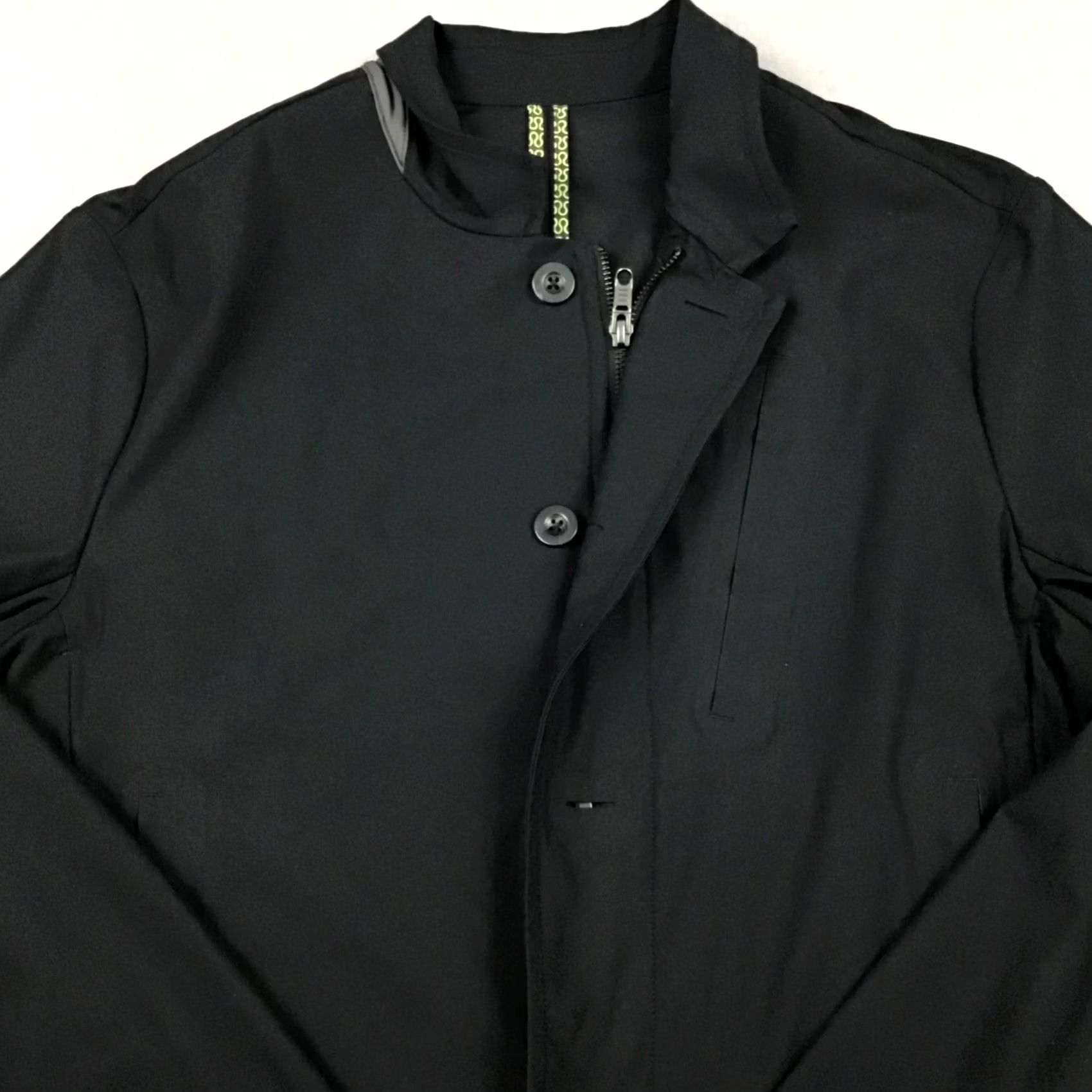 Lululemon Lululemon Jacket Men Medium Black Mobility Blazer Performance Button Up M Size 40R - 2 Thumbnail