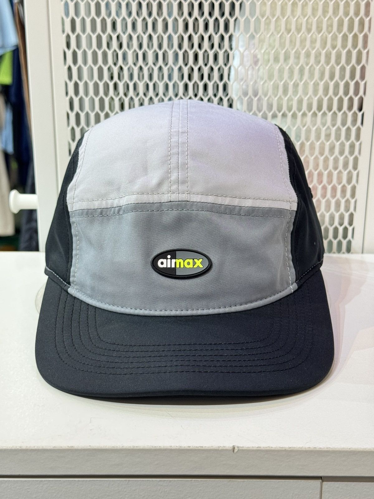 ❗️Rare❗️ Nike Air Max AW84 cap