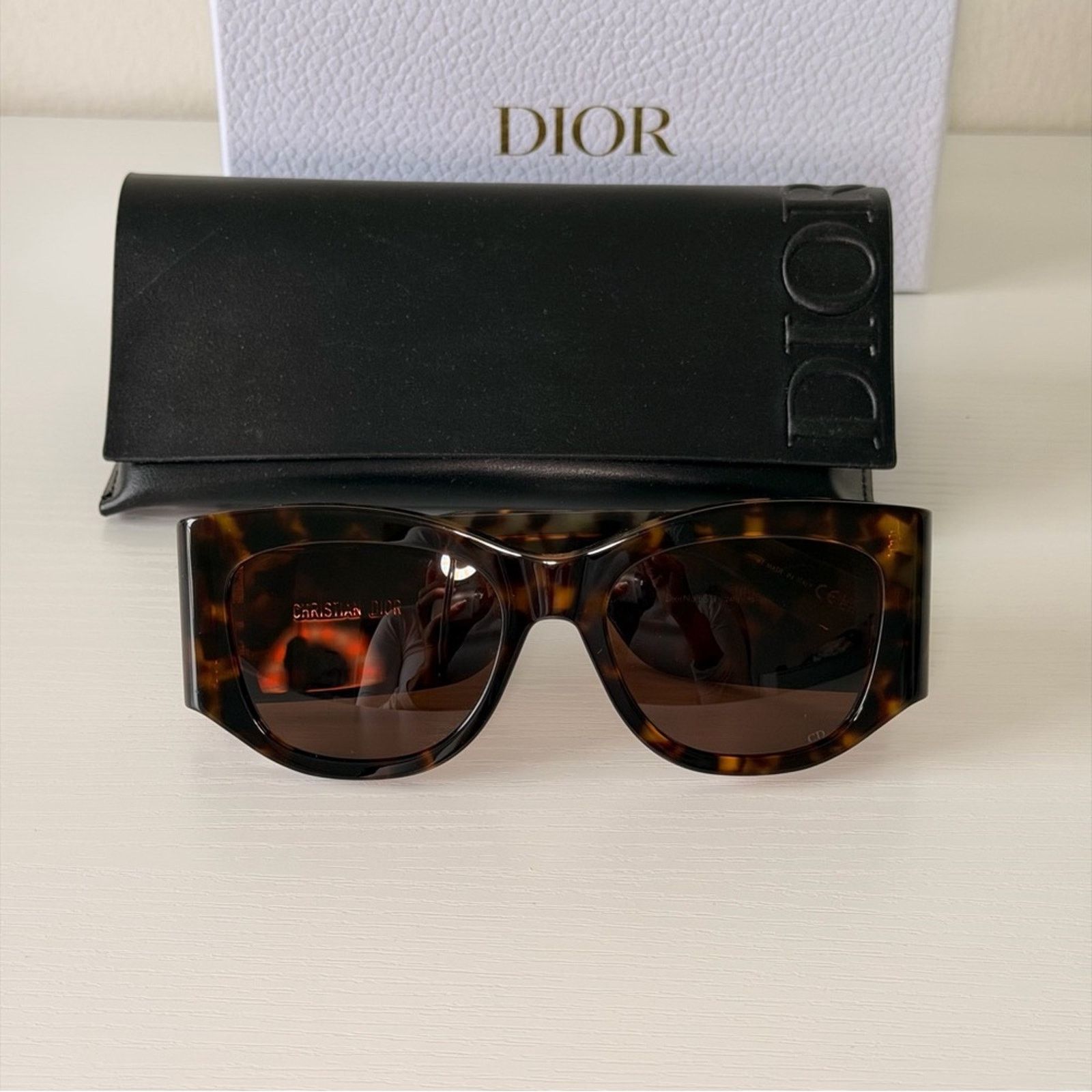 New Dior Brown Tortoise Shell Sunglasses, DiorNuit S1I 24F0 display picture 1