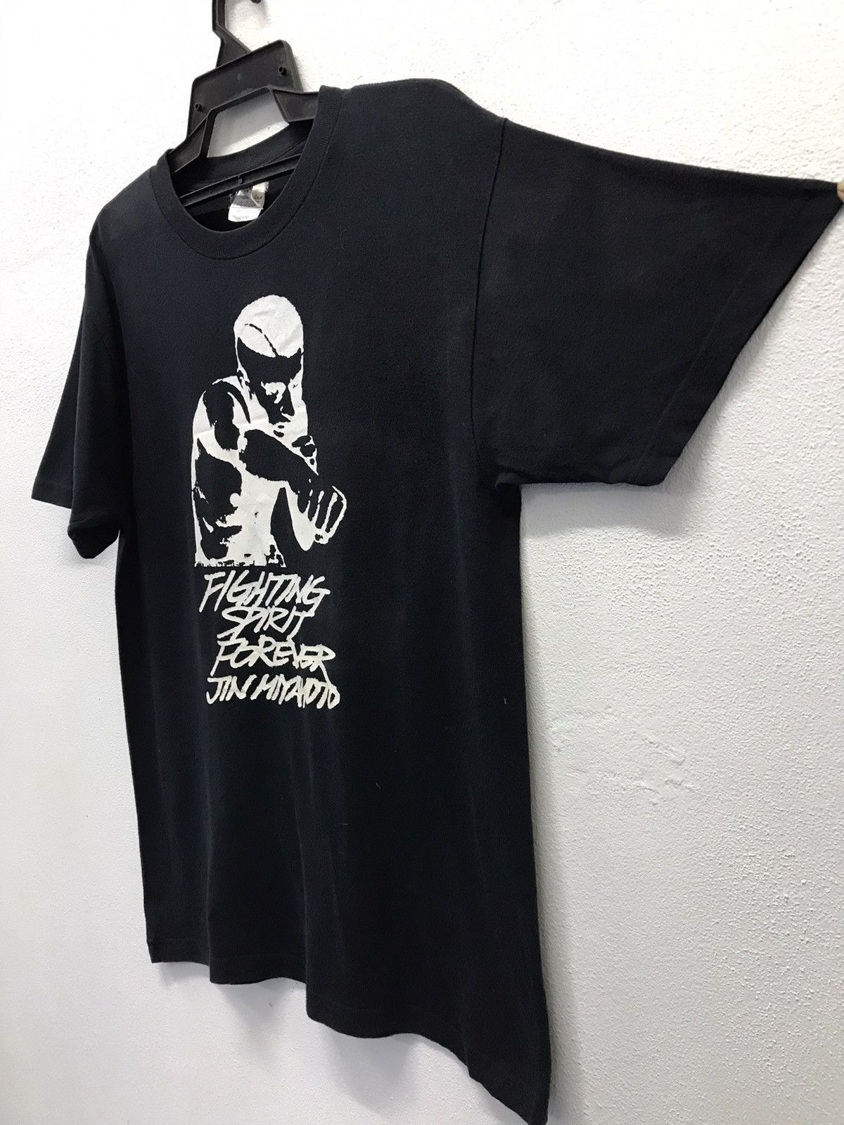 Vintage Vintage Fighting Spirit Forever Jin Miyamoto Shirt Size US L / EU 52-54 / 3 - 5 Thumbnail