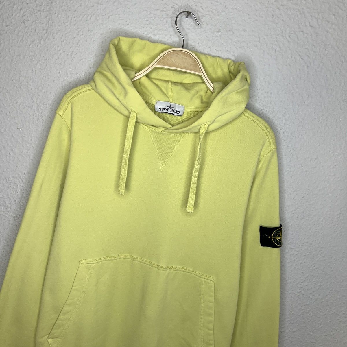 Stone Island Stone Island Hoodie Sweatshirt Hooded Yellow Patch Logo Size US L / EU 52-54 / 3 - 4 Thumbnail