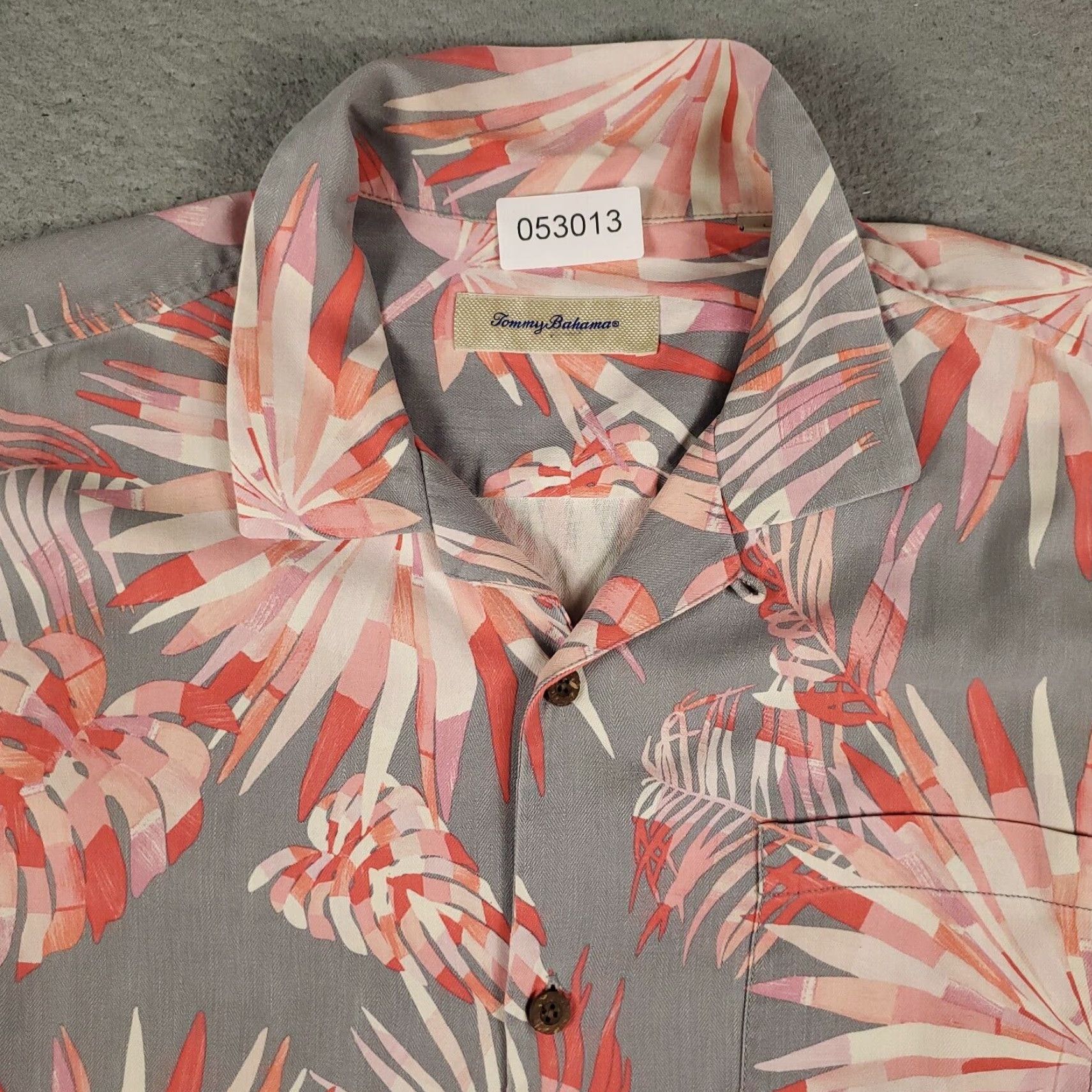 Tommy Bahama Tommy Bahama Shirt Mens Large Pink Floral Silk Short Sleeve Button-Up Hawaiian Tropical Beach Size US L / EU 52-54 / 3 - 2 Thumbnail